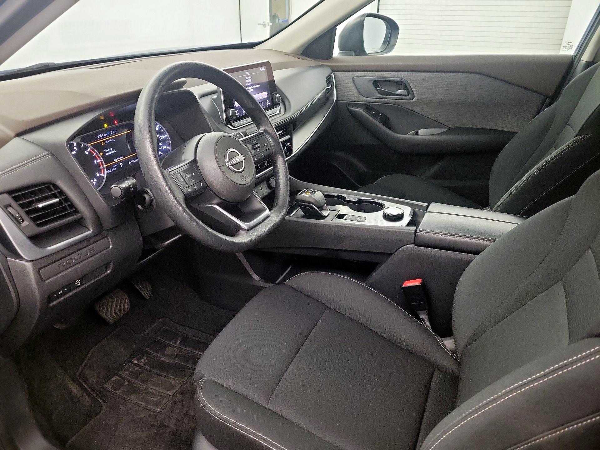 Thumbnail: 2023 Nissan Rogue - 9