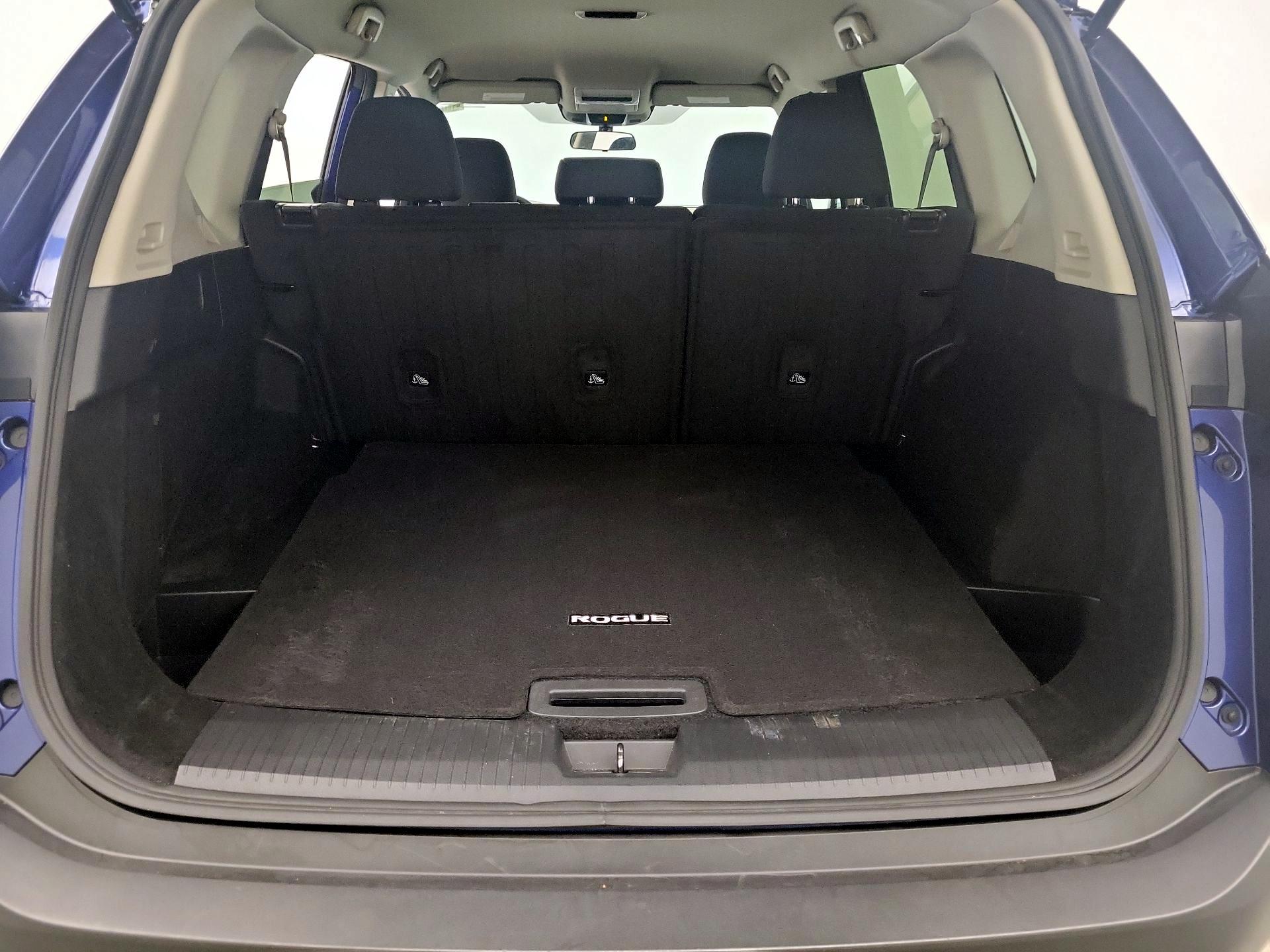 Thumbnail: 2023 Nissan Rogue - 18