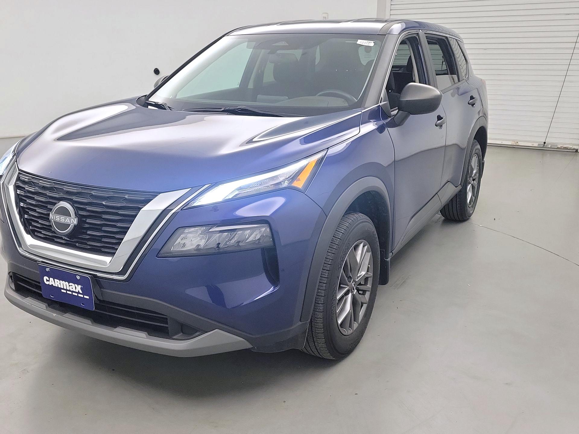 Thumbnail: 2023 Nissan Rogue - 3