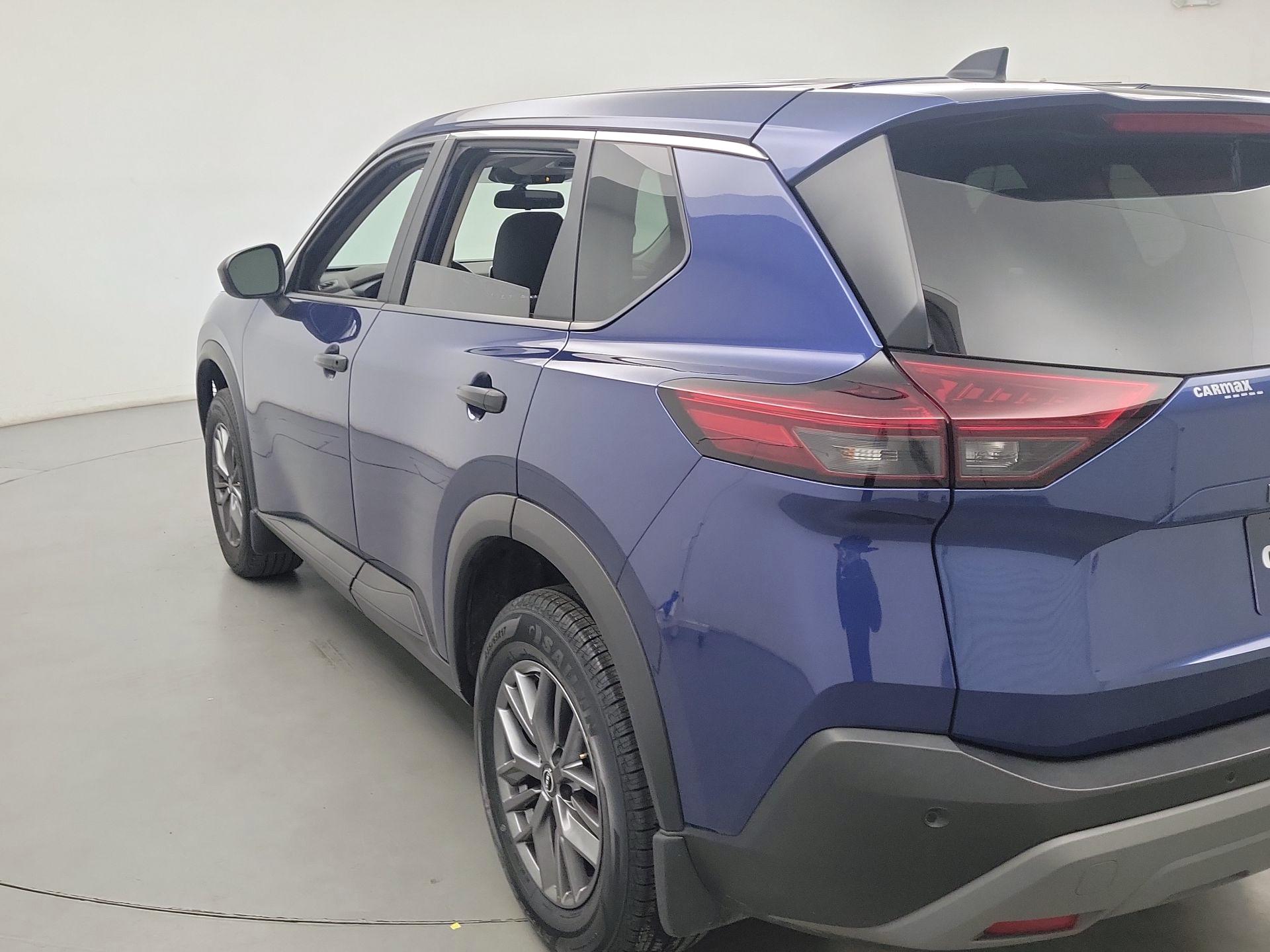 Thumbnail: 2023 Nissan Rogue - 7