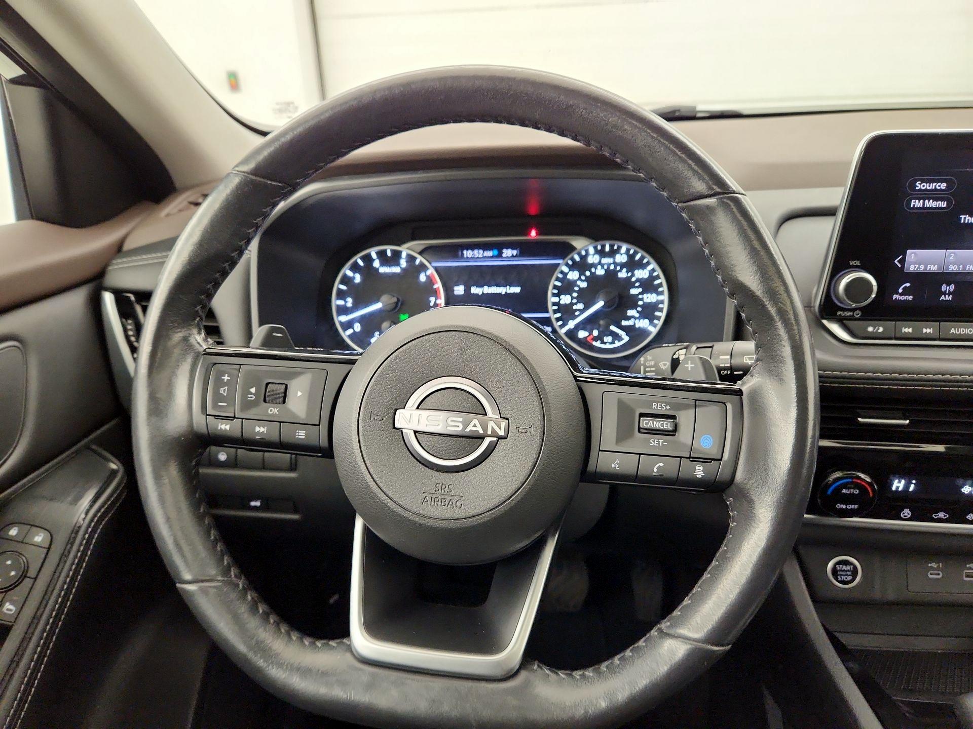 Thumbnail: 2023 Nissan Rogue - 10