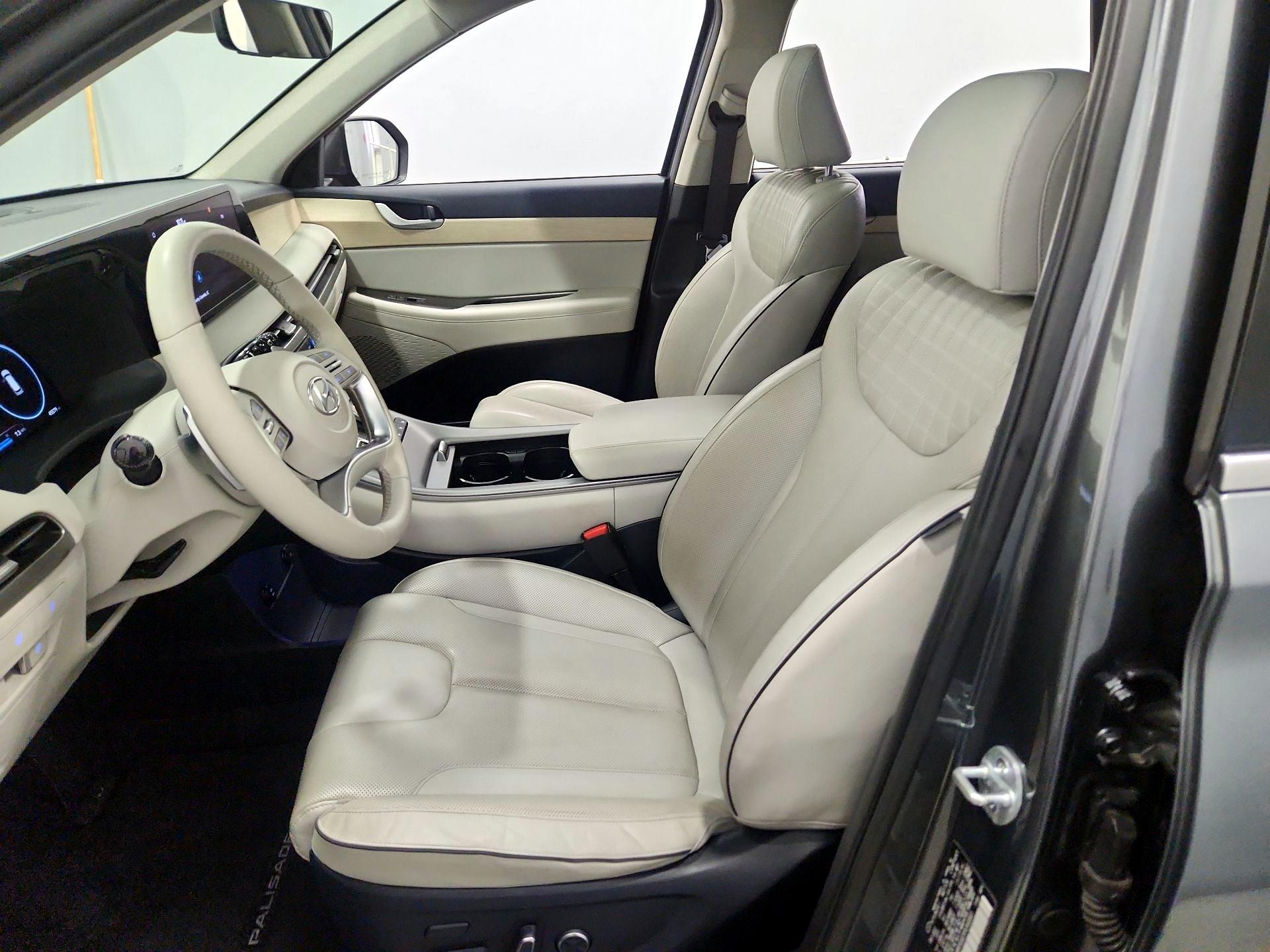 Thumbnail: 2023 Hyundai Palisade - 11