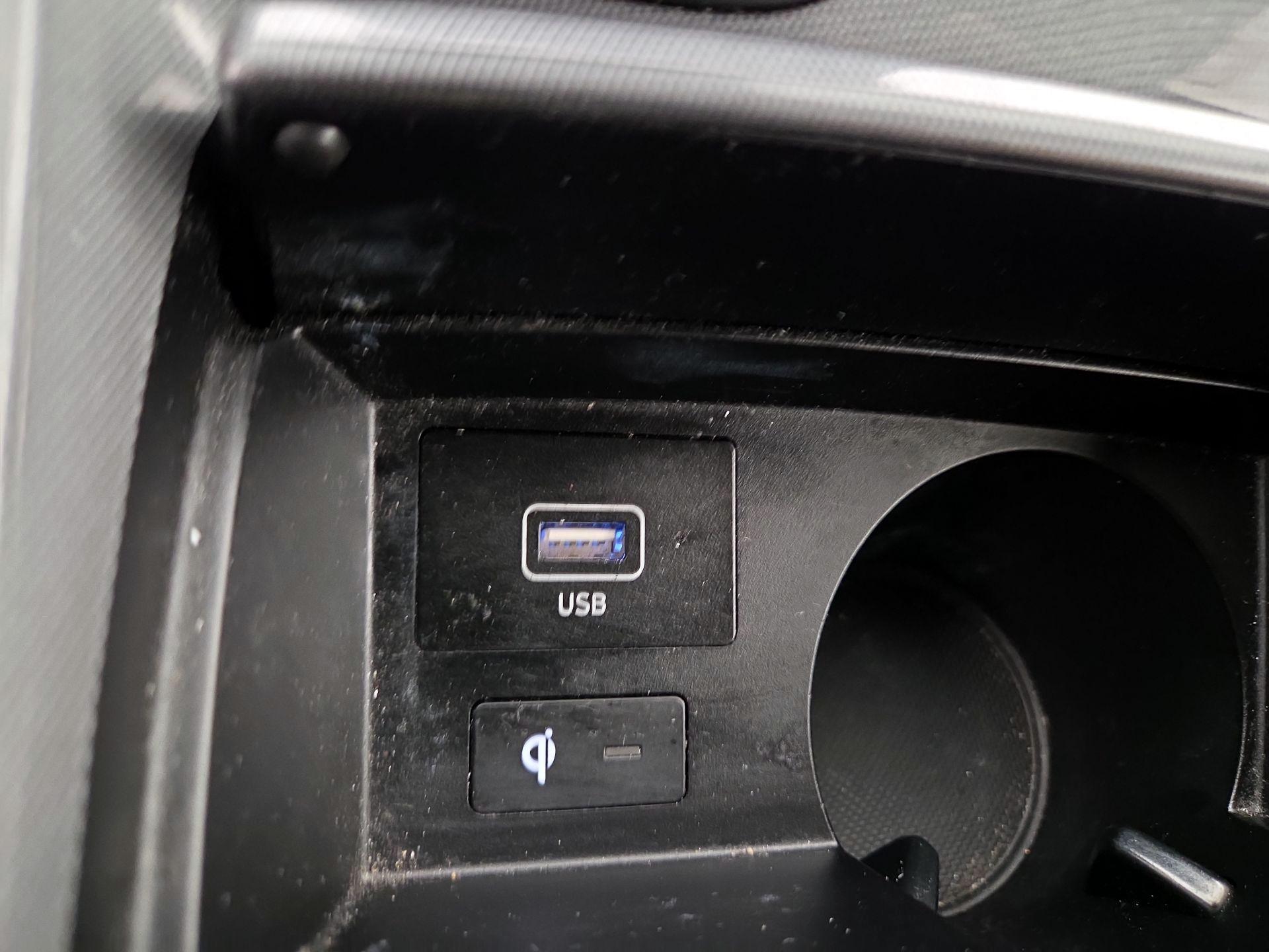 Thumbnail: 2023 Hyundai Santa Fe - 19