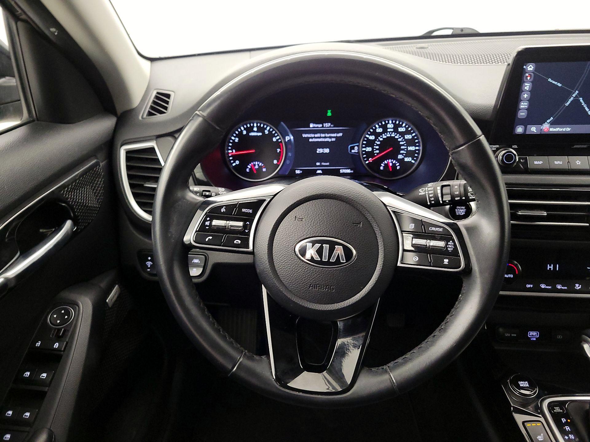 Thumbnail: 2021 Kia Seltos - 10