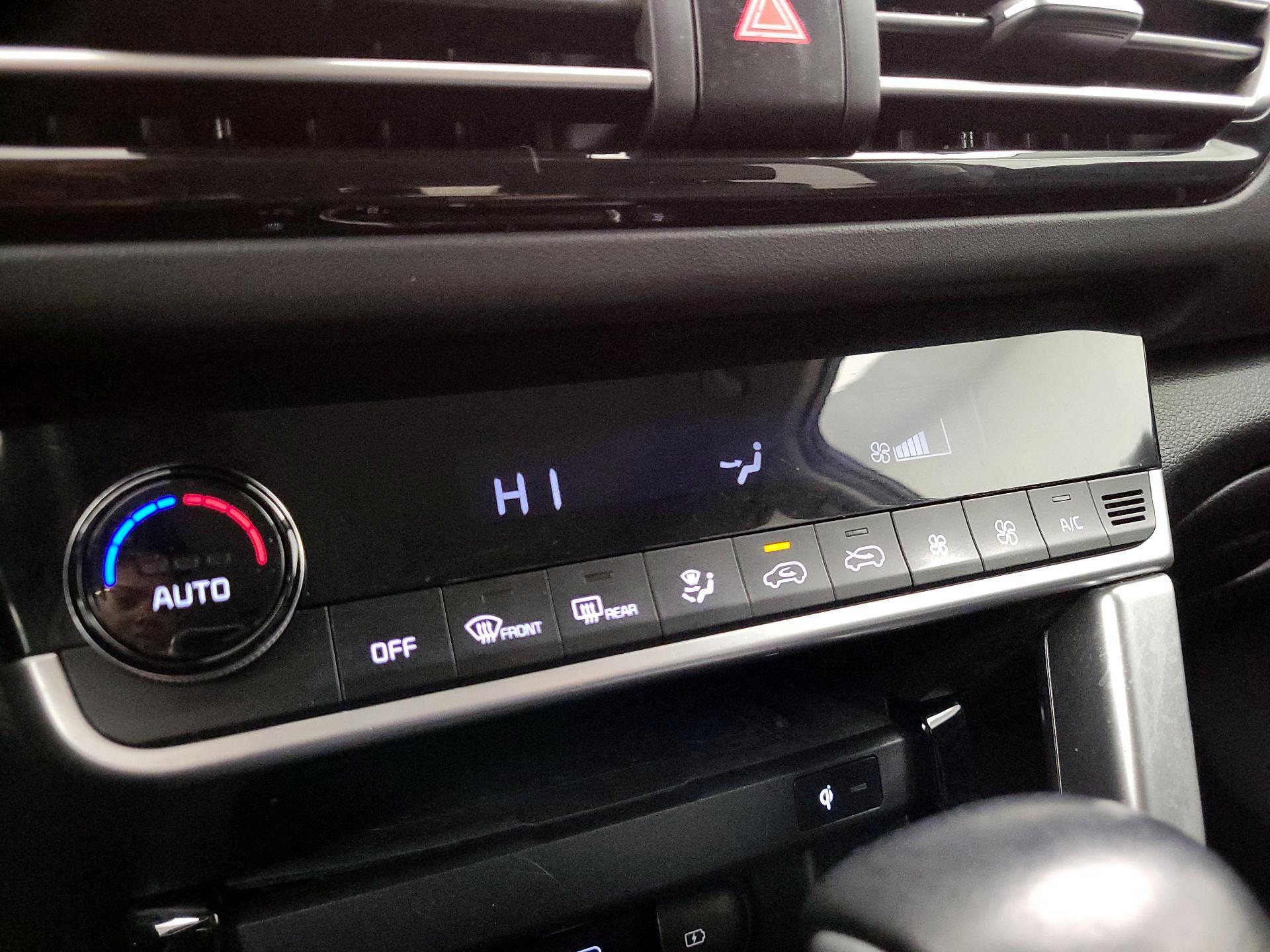 Thumbnail: 2021 Kia Seltos - 17