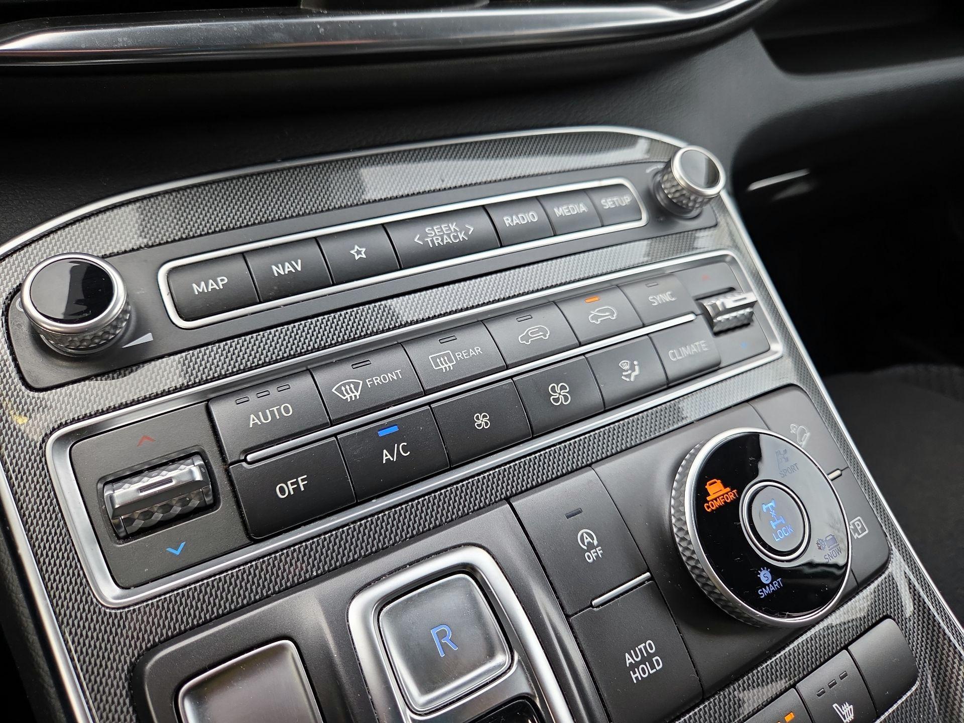 Thumbnail: 2023 Hyundai Santa Fe - 14