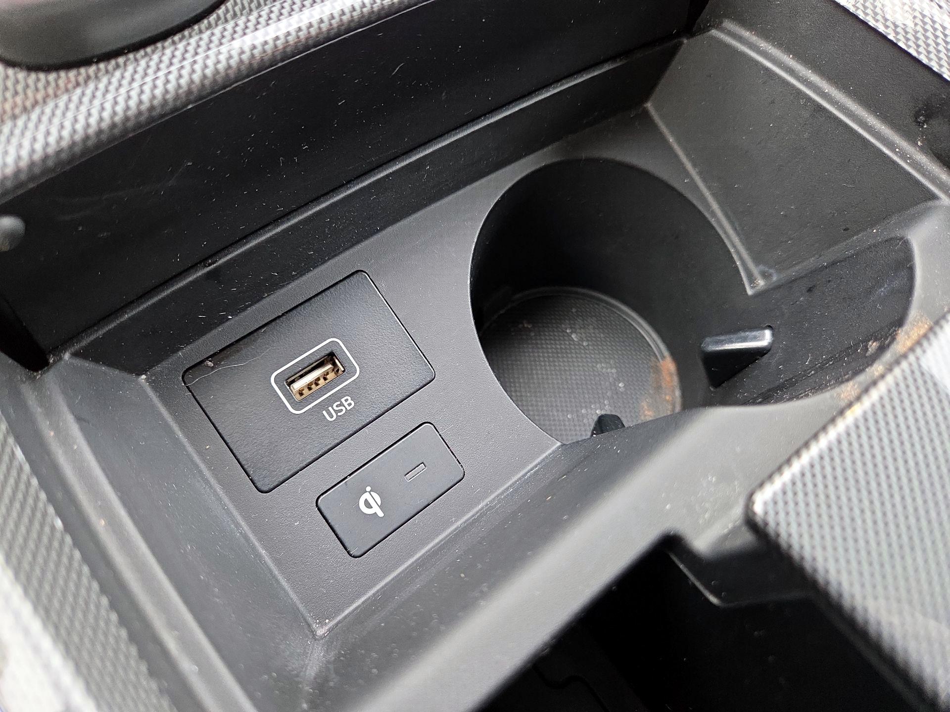 Thumbnail: 2023 Hyundai Santa Fe - 16