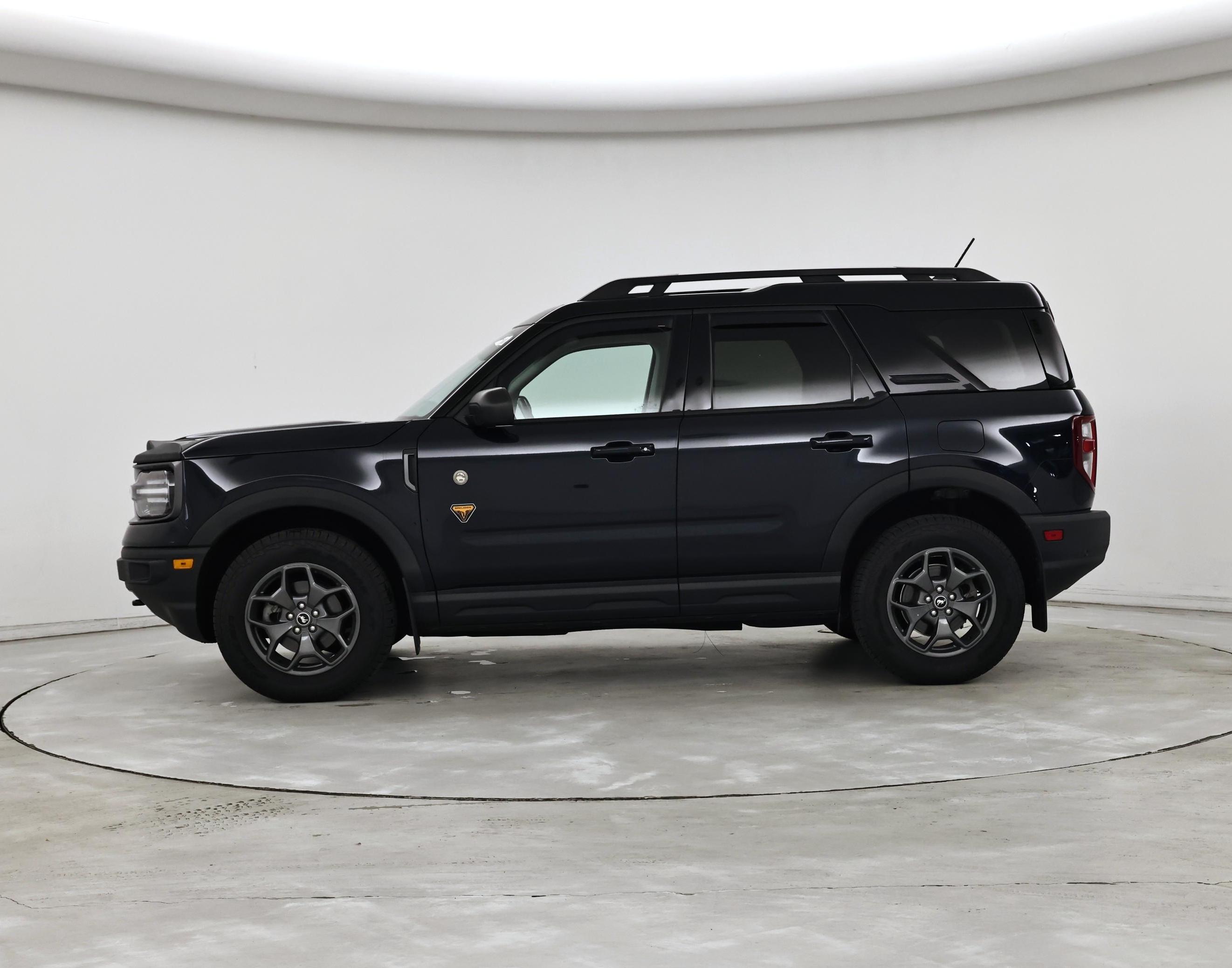 Thumbnail: 2022 Ford Bronco Sport - 3