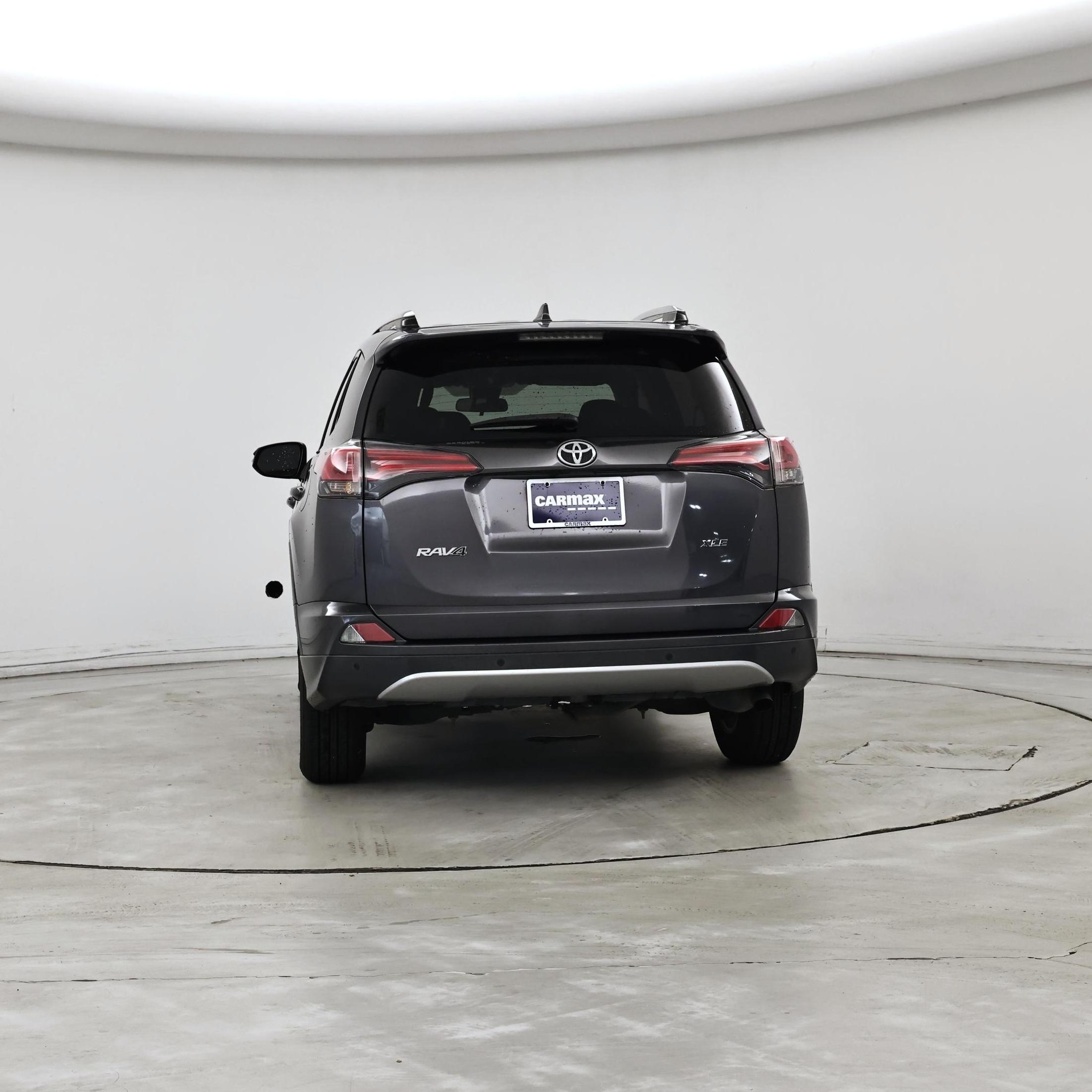 Thumbnail: 2017 Toyota RAV4 - 6