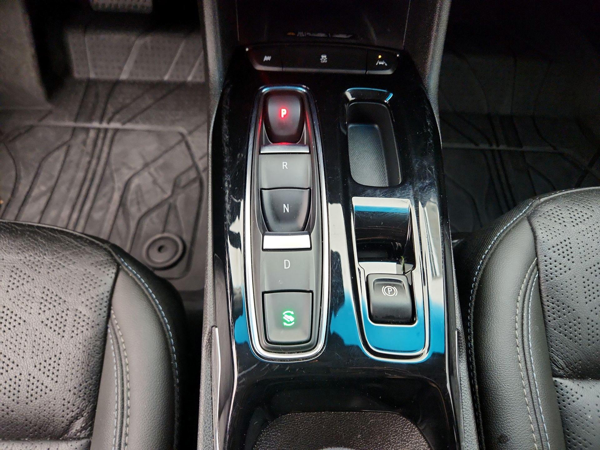 Thumbnail: 2023 Chevrolet Bolt EV - 17