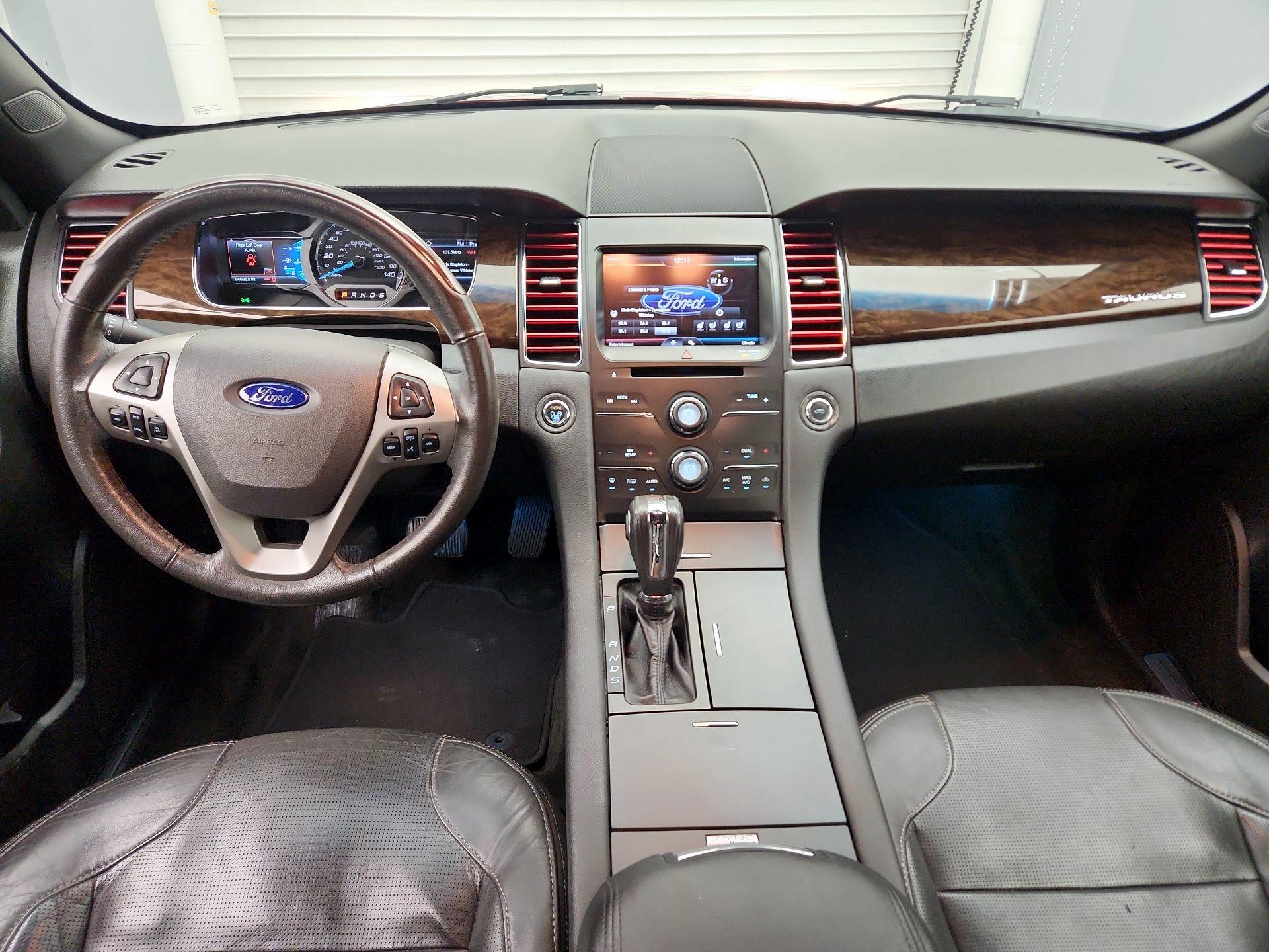 Thumbnail: 2014 Ford Taurus - 9