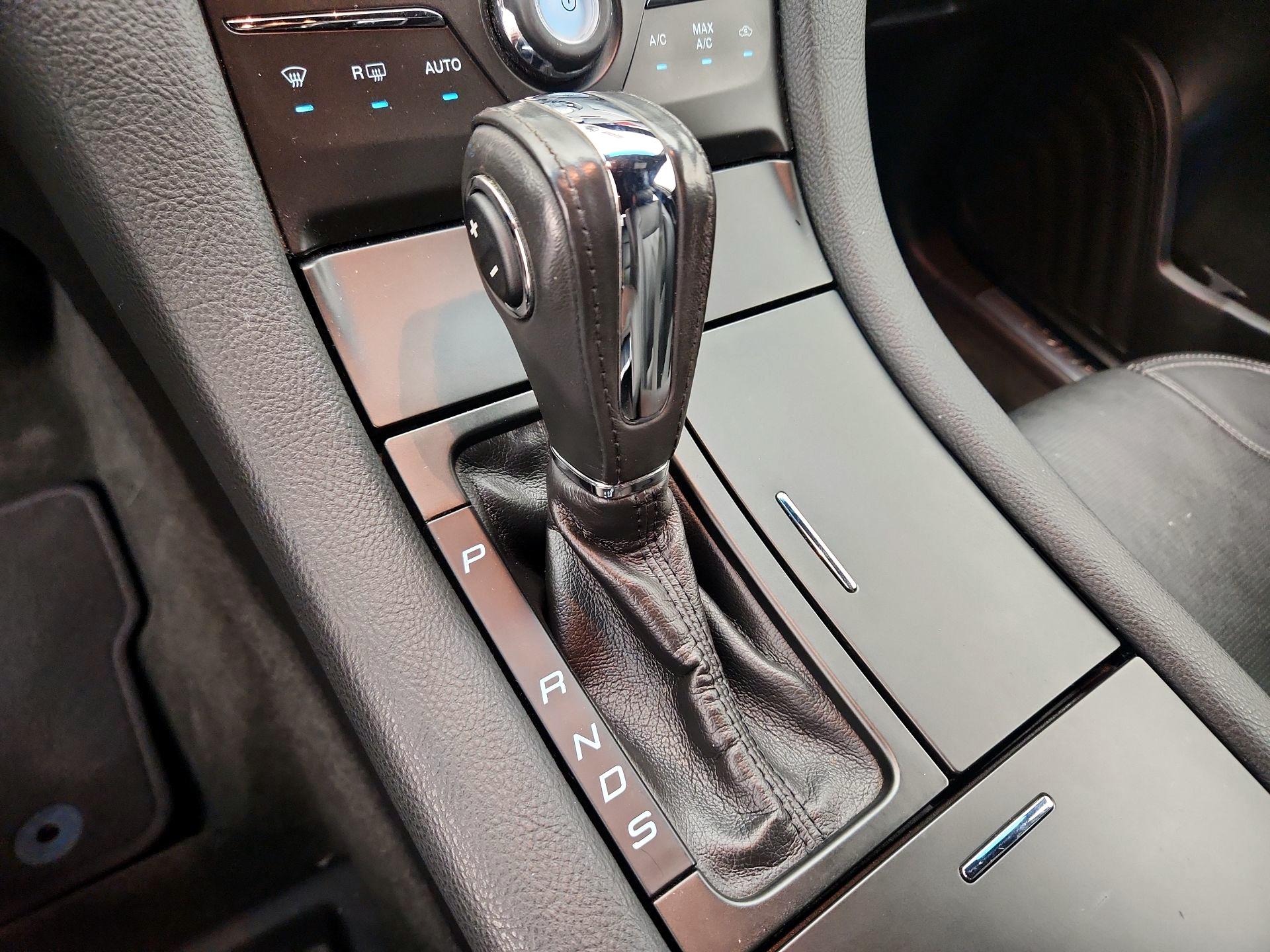 Thumbnail: 2014 Ford Taurus - 17