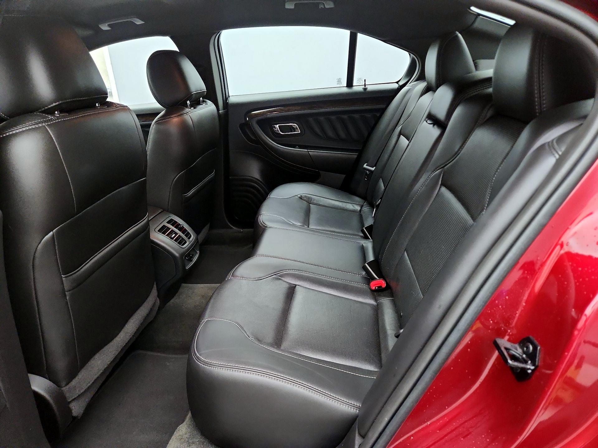 Thumbnail: 2014 Ford Taurus - 19