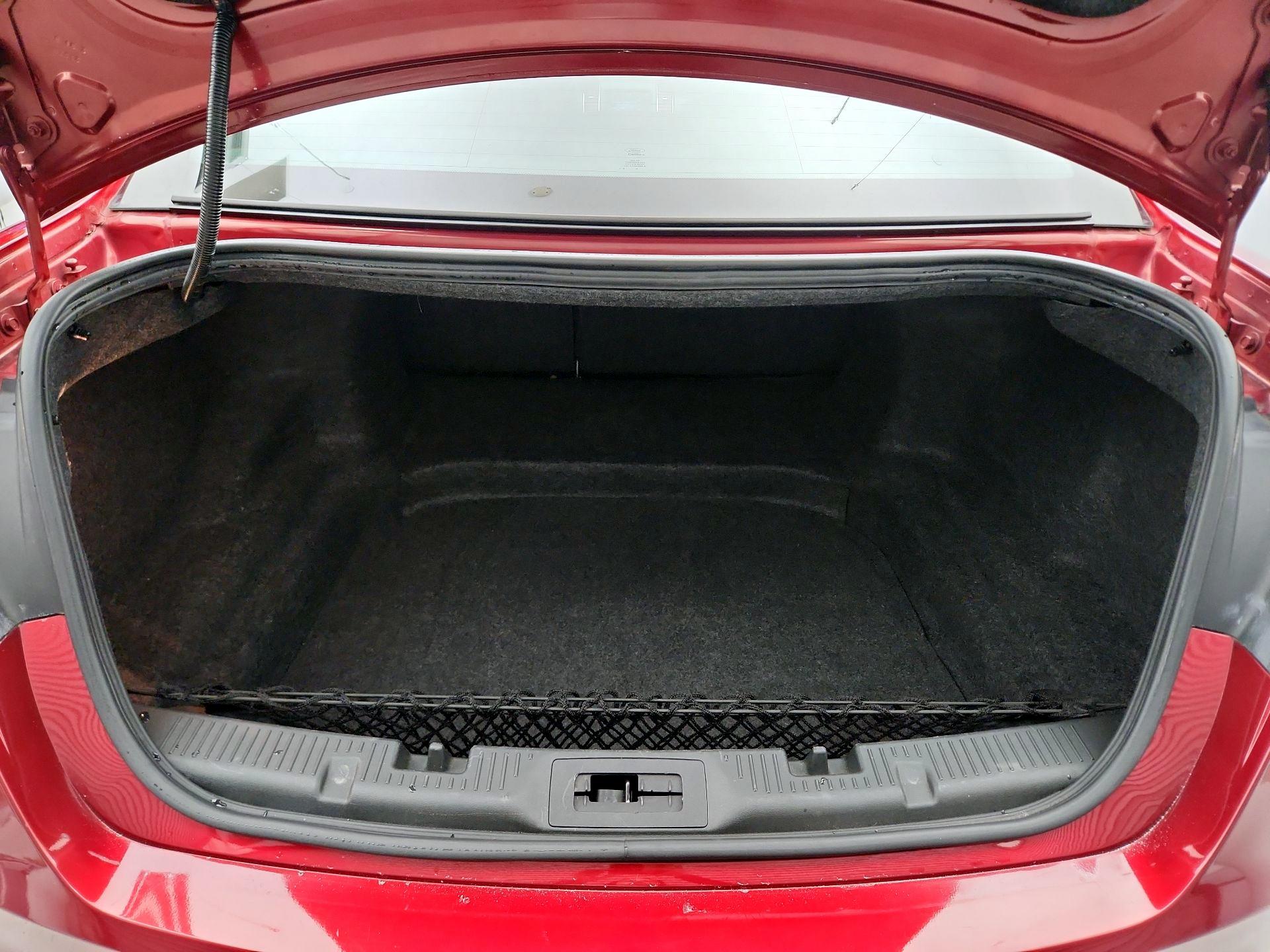 Thumbnail: 2014 Ford Taurus - 20