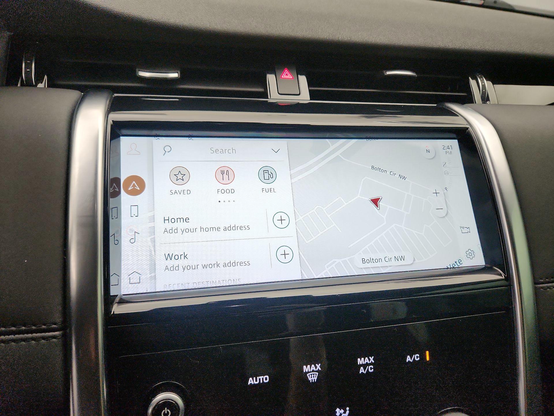 Thumbnail: 2021 Land Rover Discovery Sport - 14