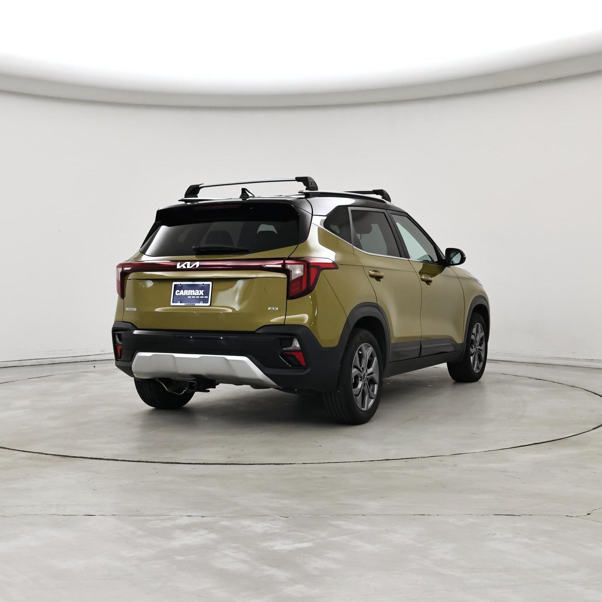 Thumbnail: 2024 Kia Seltos - 8