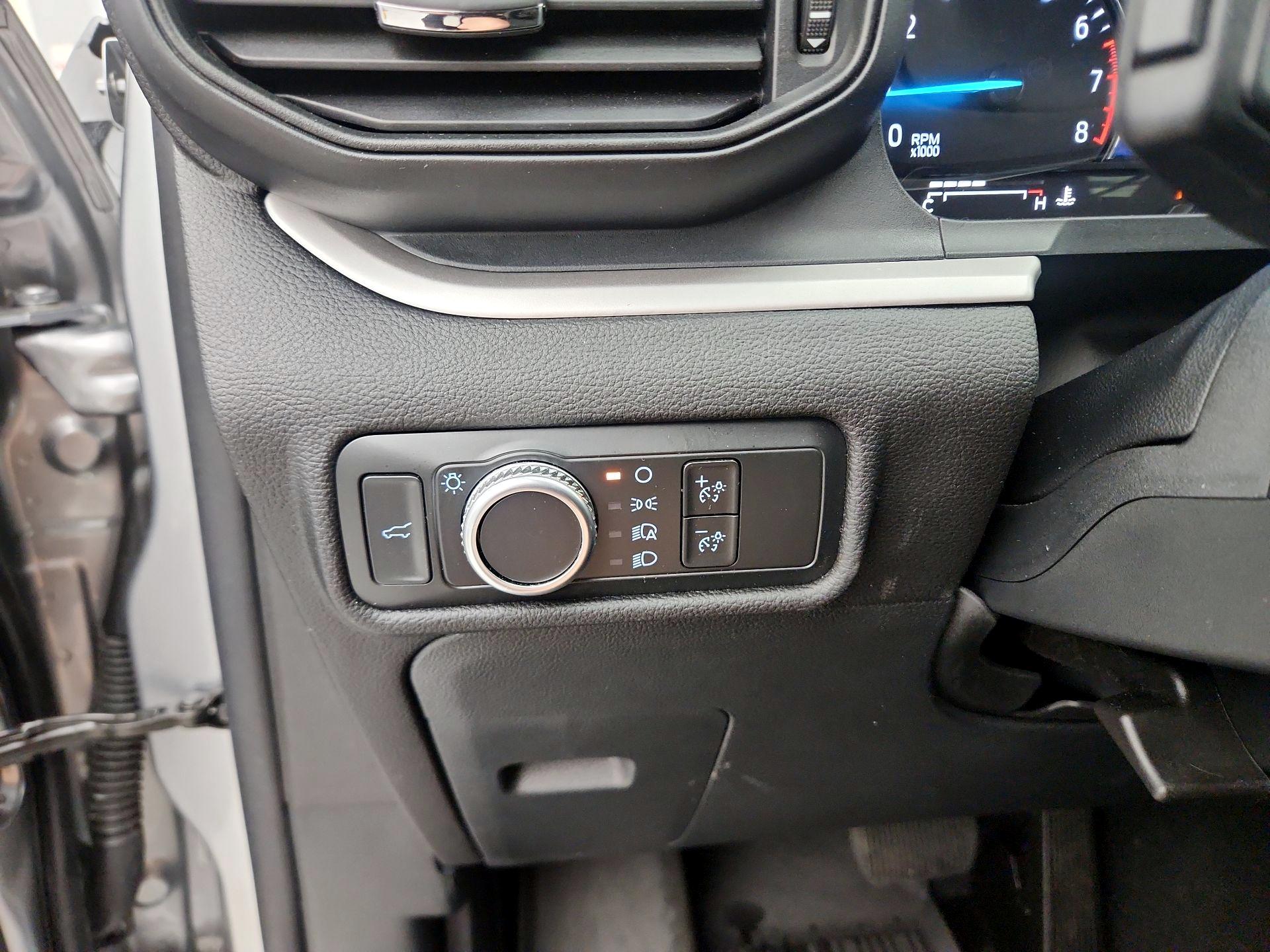 Thumbnail: 2022 Ford Explorer - 13