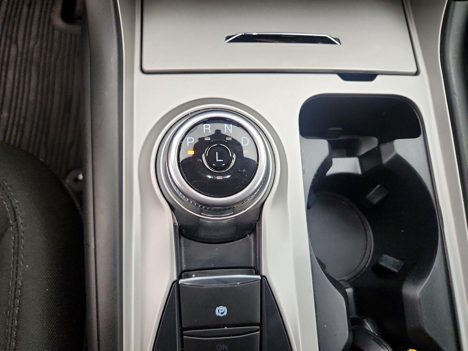 Thumbnail: 2022 Ford Explorer - 17