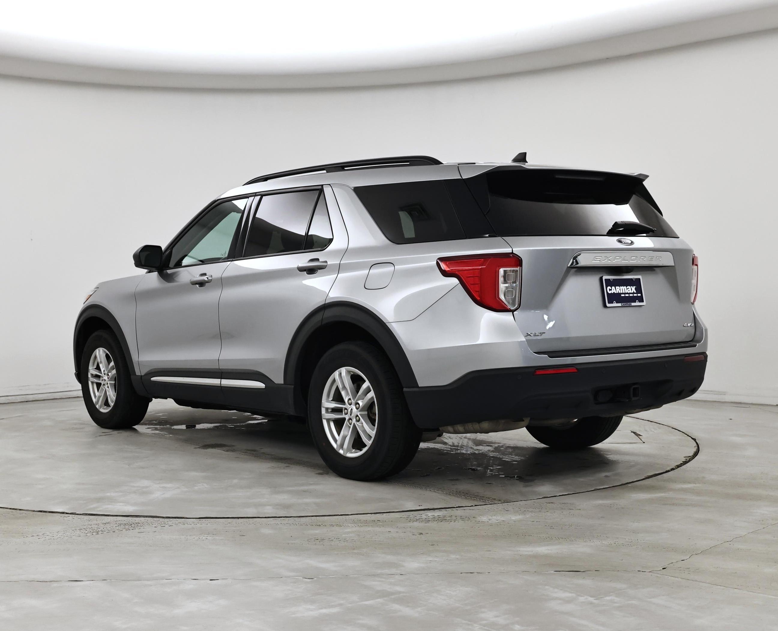 Thumbnail: 2022 Ford Explorer - 2