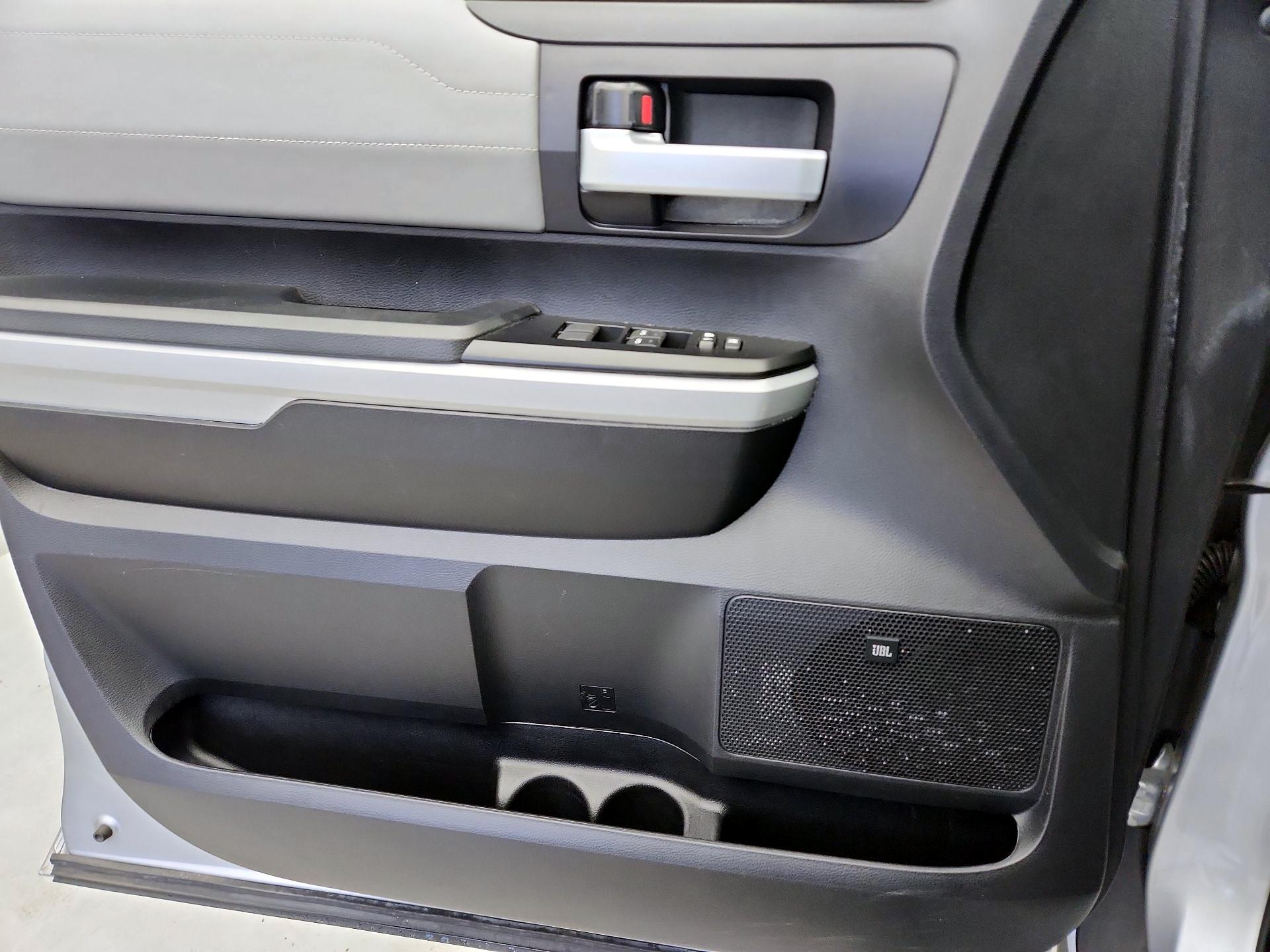 Thumbnail: 2021 Toyota Tundra - 12