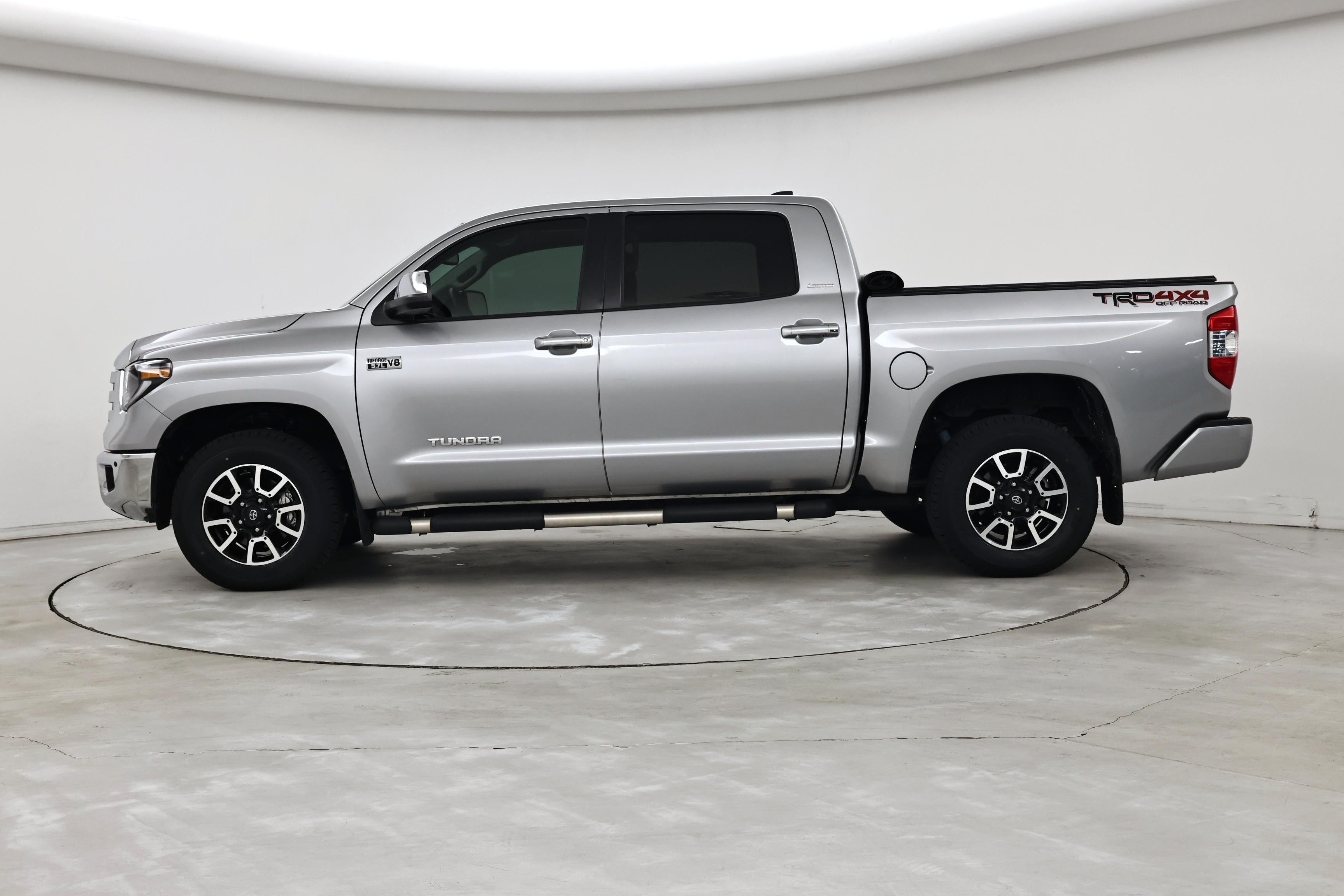 Thumbnail: 2021 Toyota Tundra - 3