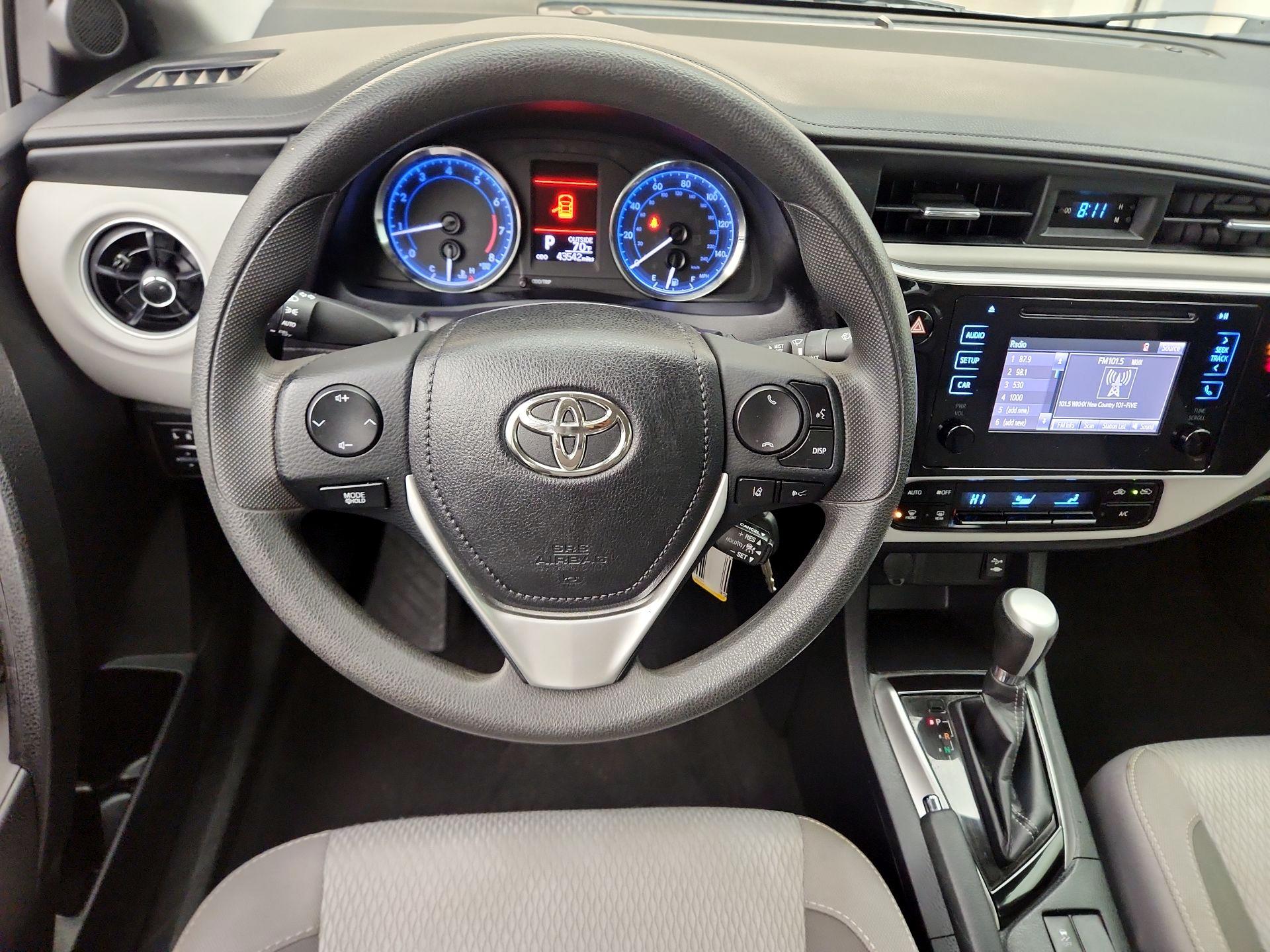 Thumbnail: 2019 Toyota Corolla - 10