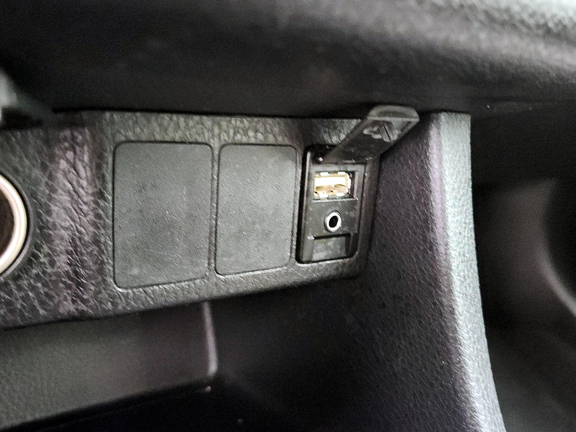 Thumbnail: 2019 Toyota Corolla - 18