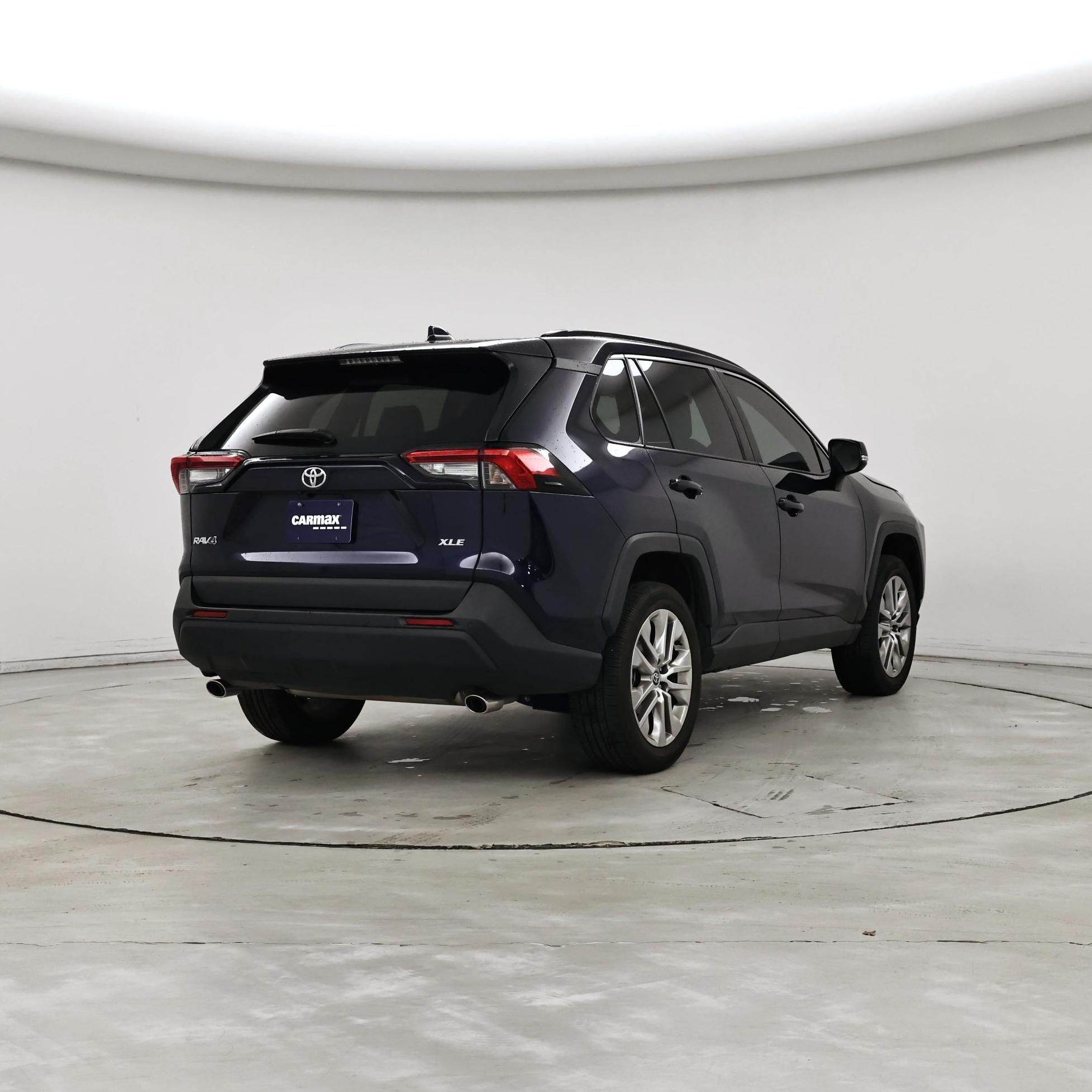 Thumbnail: 2024 Toyota RAV4 - 8