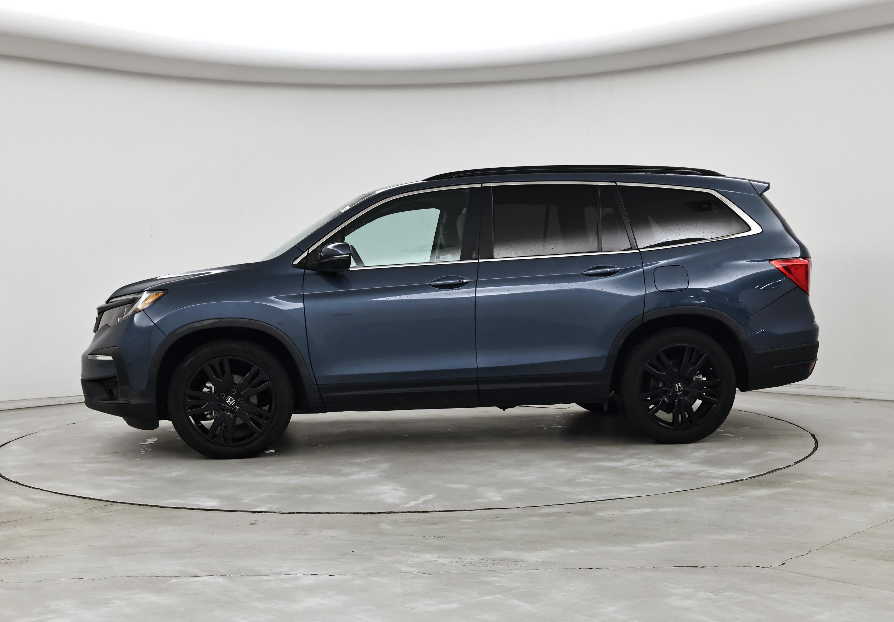 Thumbnail: 2021 Honda Pilot - 3