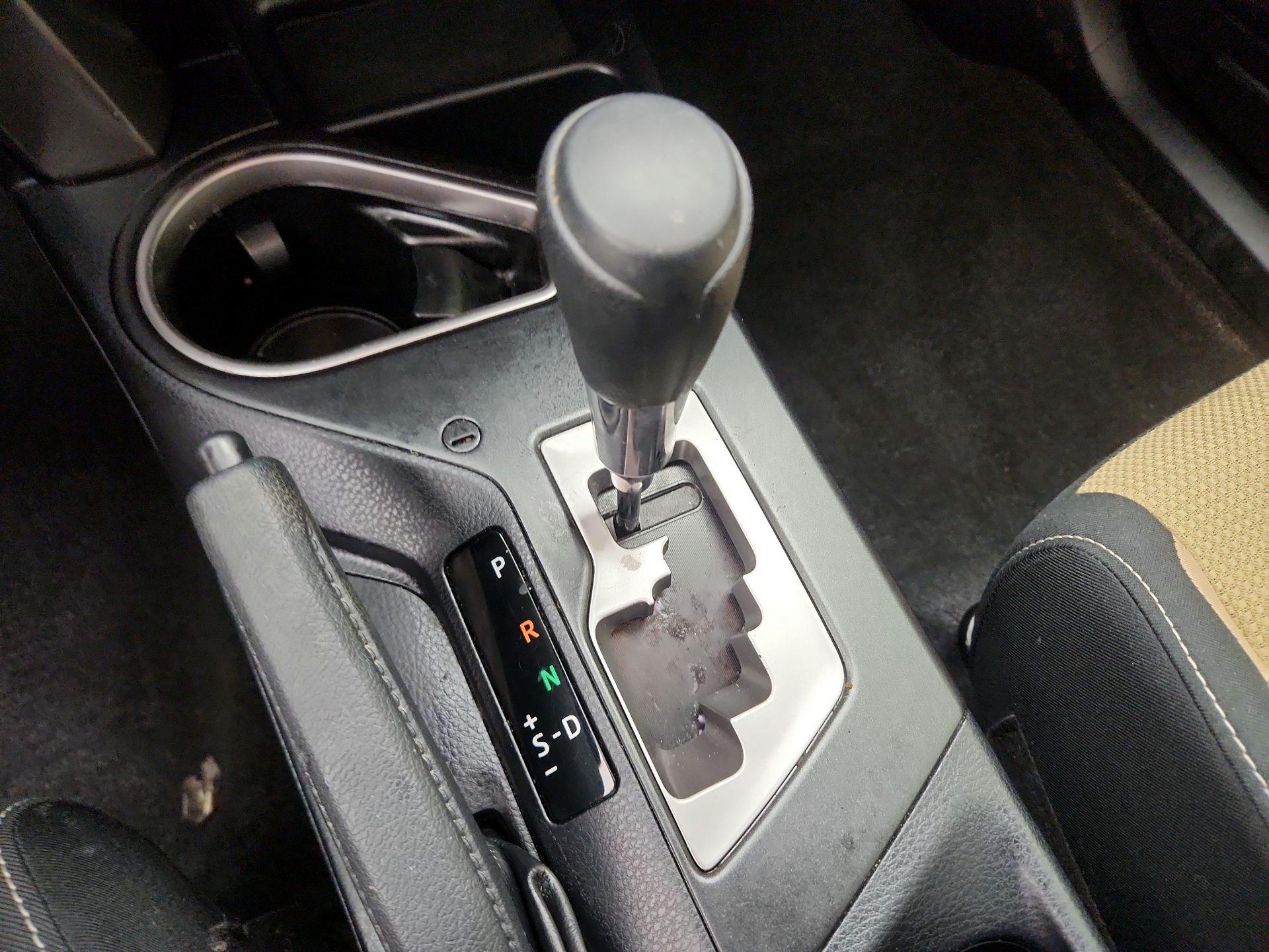 Thumbnail: 2017 Toyota RAV4 - 17