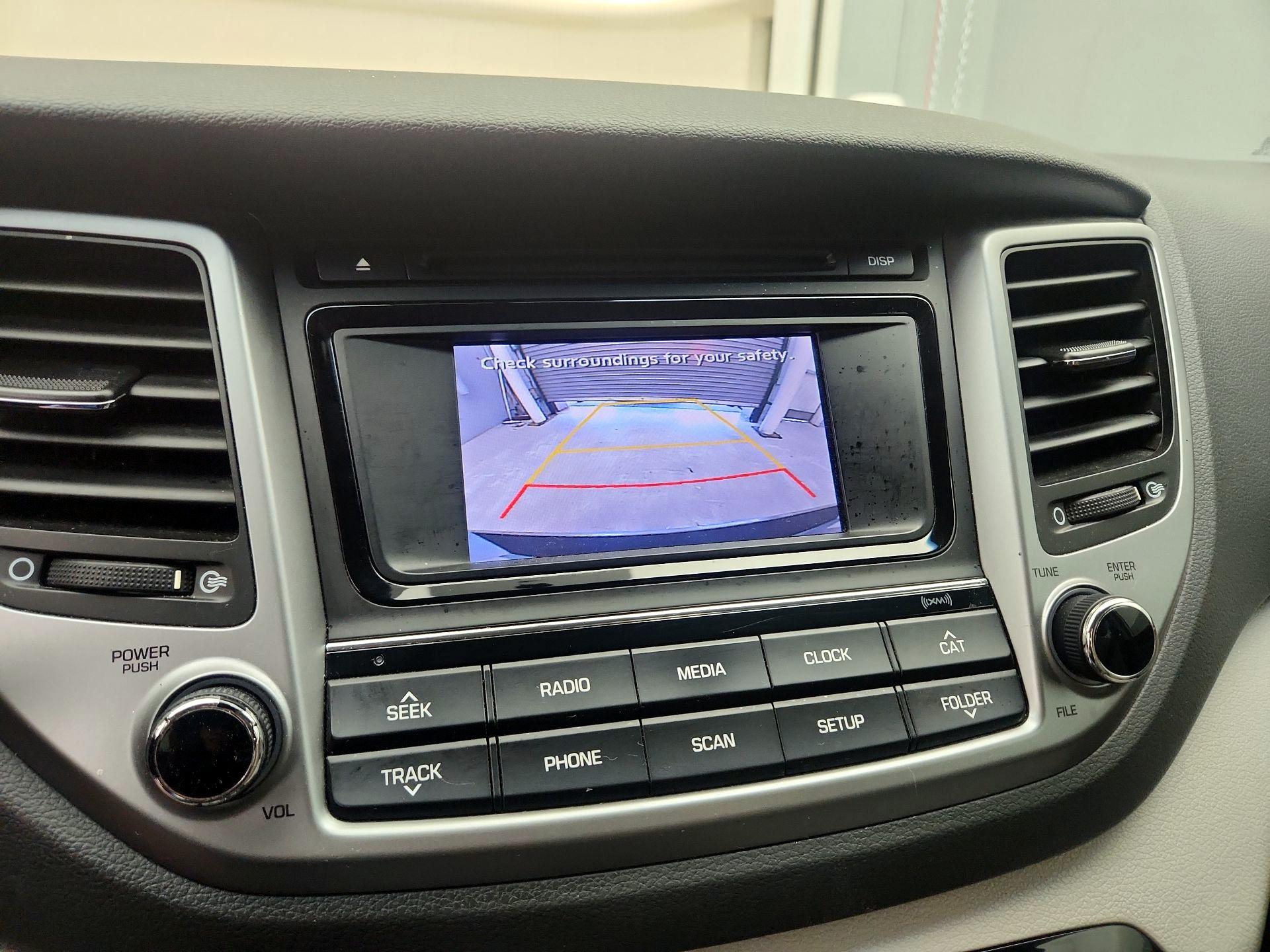 Thumbnail: 2016 Hyundai Tucson - 14