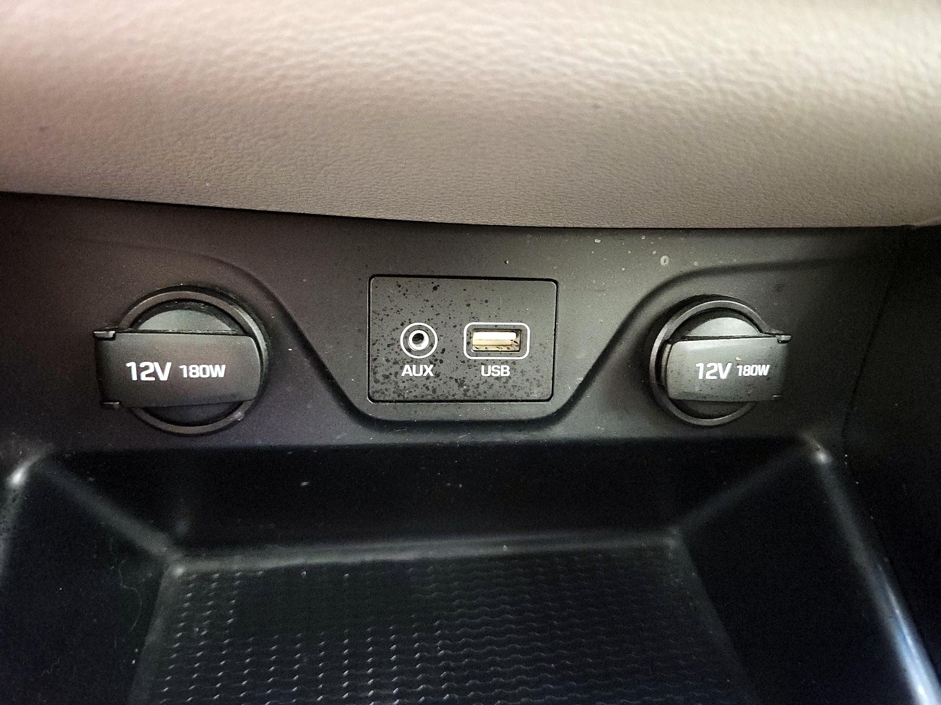 Thumbnail: 2016 Hyundai Tucson - 18