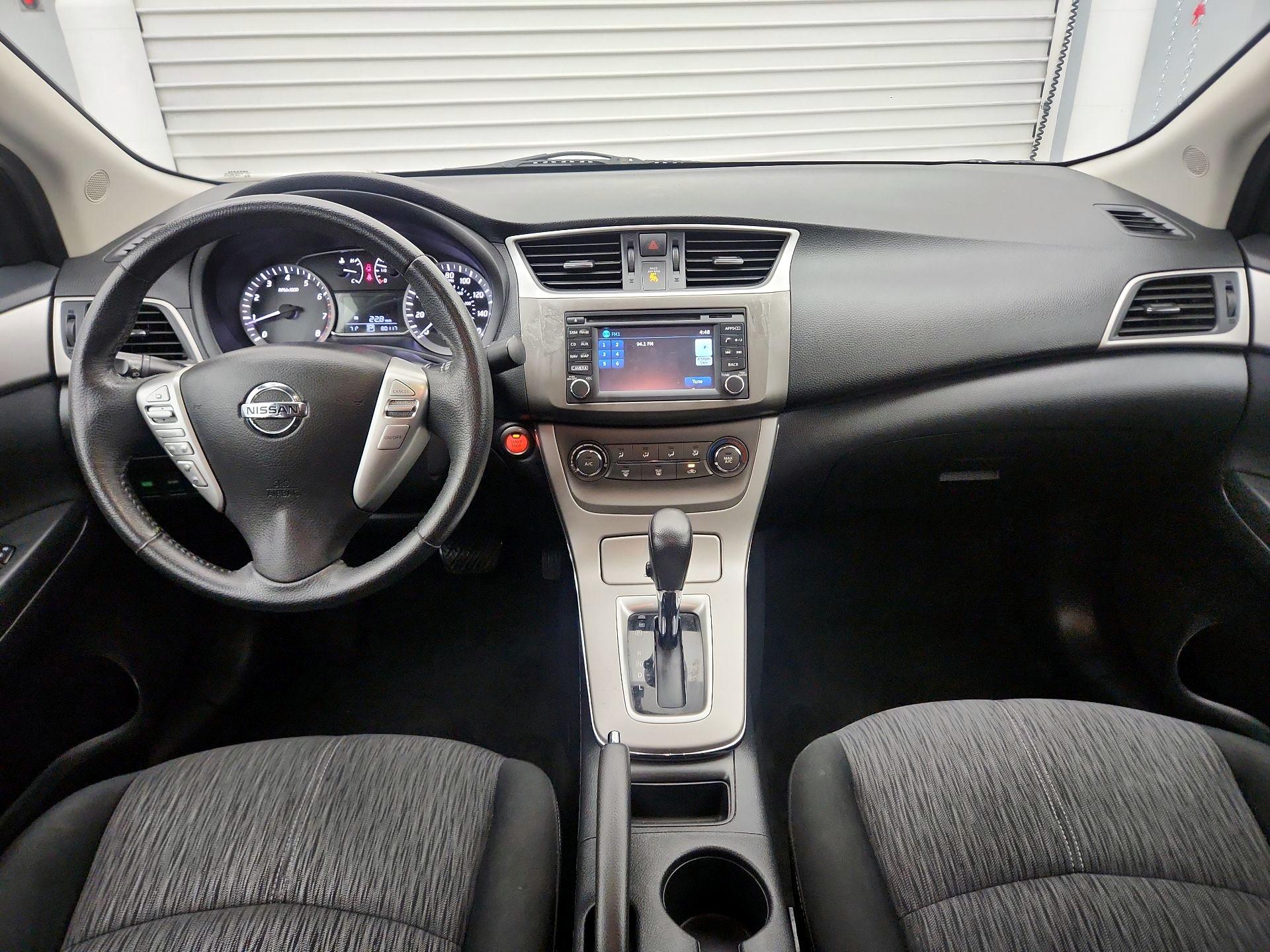 Thumbnail: 2014 Nissan Sentra - 9