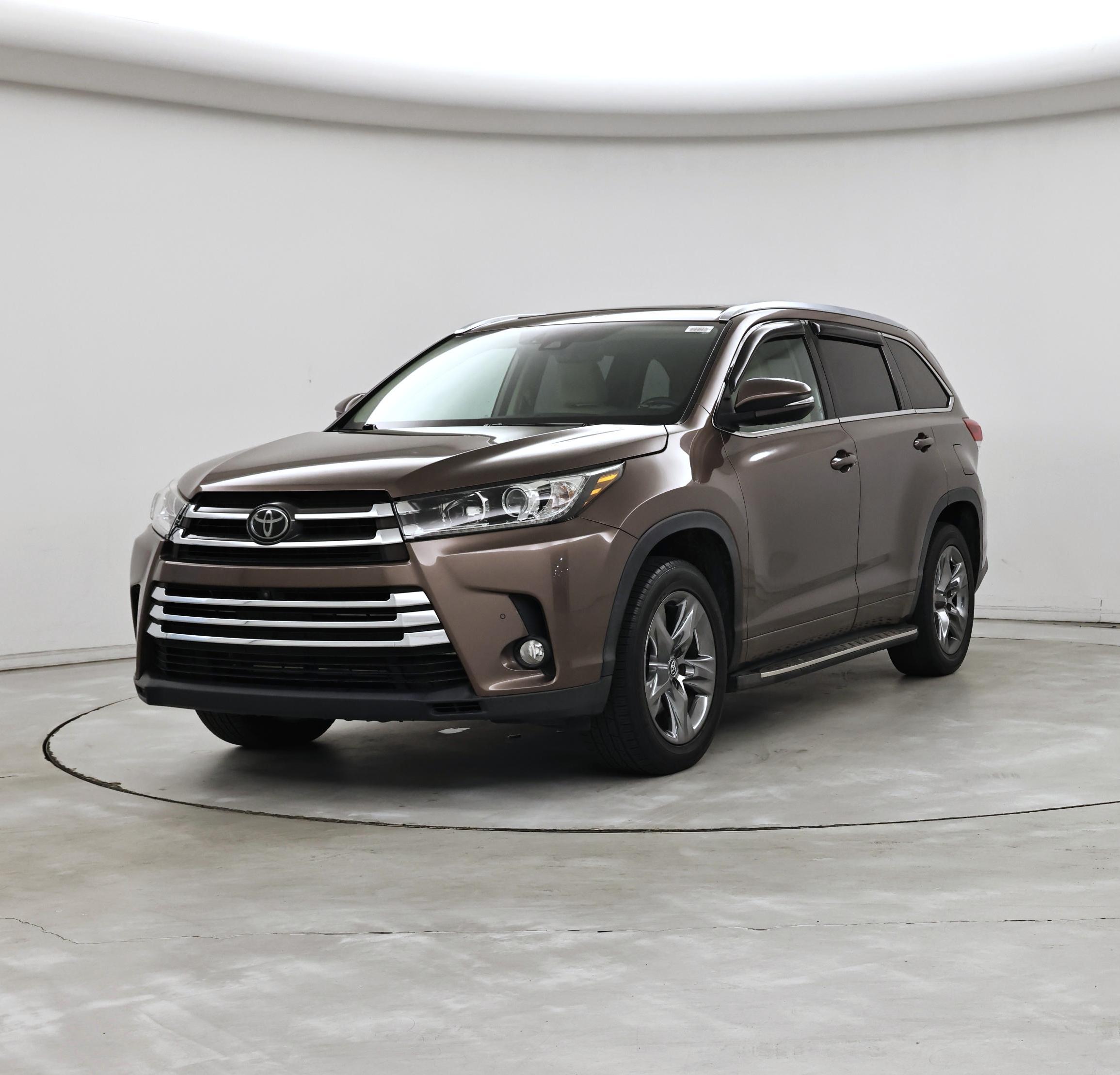 Thumbnail: 2018 Toyota Highlander - 4