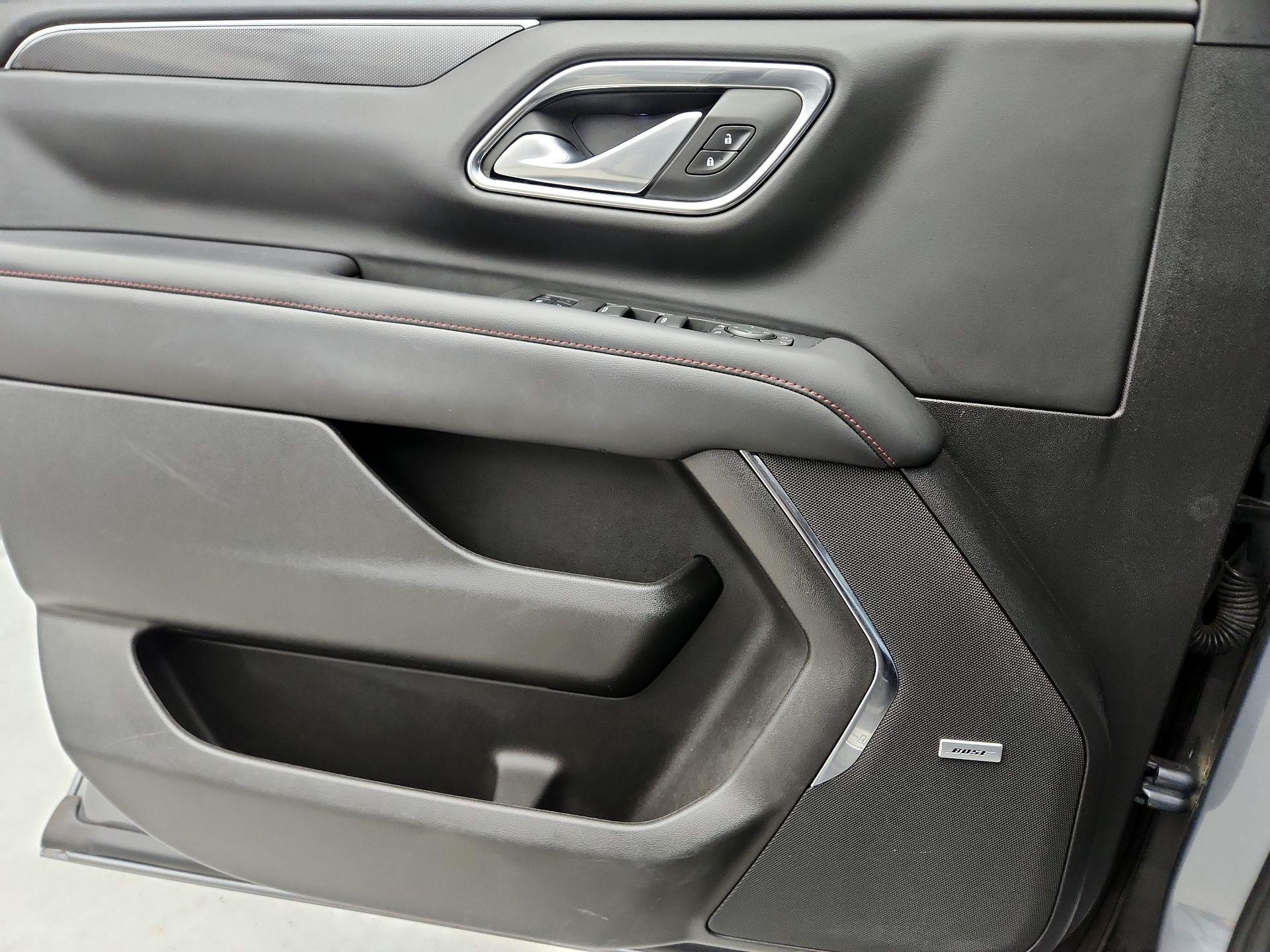 Thumbnail: 2022 Chevrolet Tahoe - 12