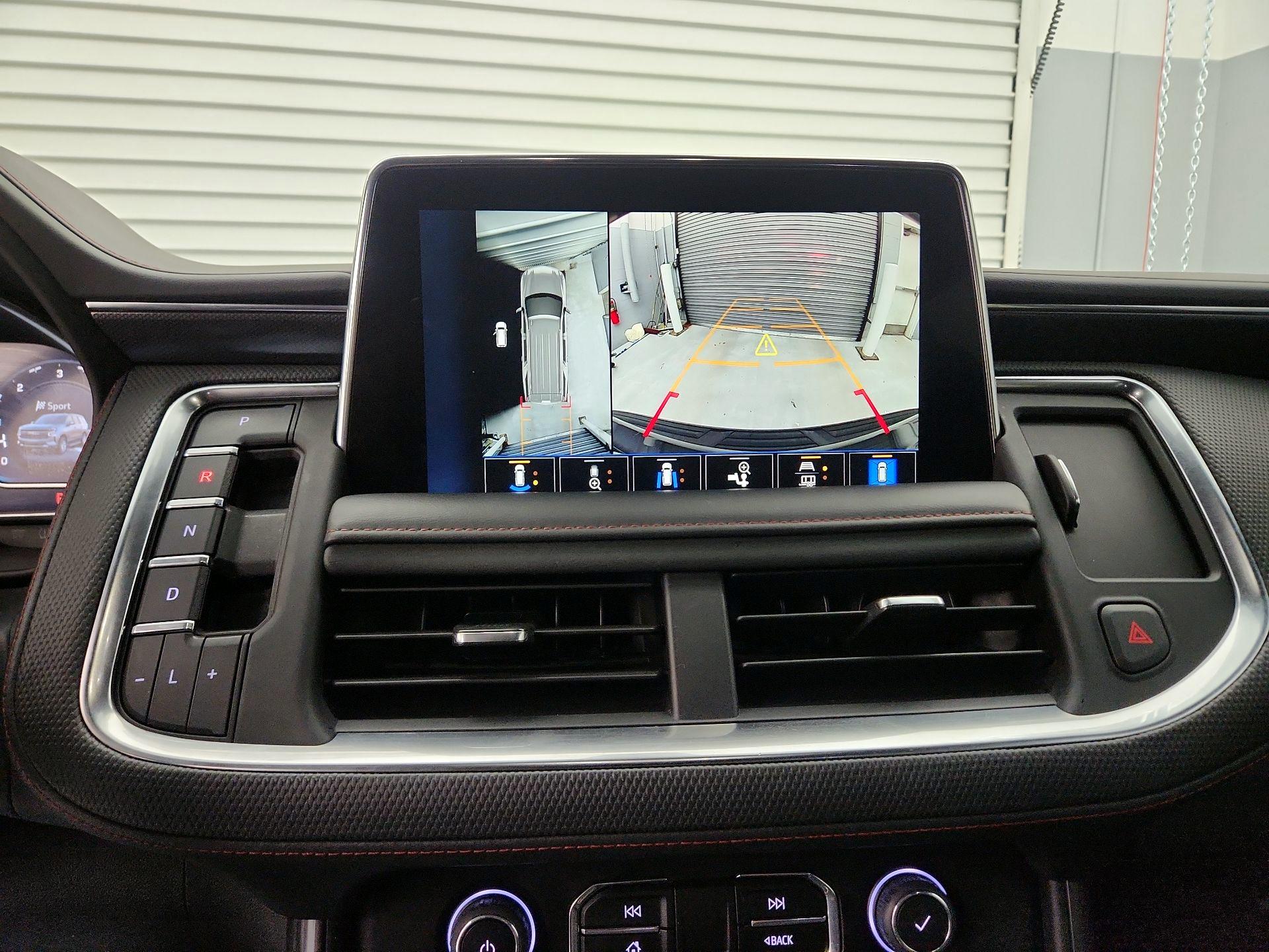 Thumbnail: 2022 Chevrolet Tahoe - 15