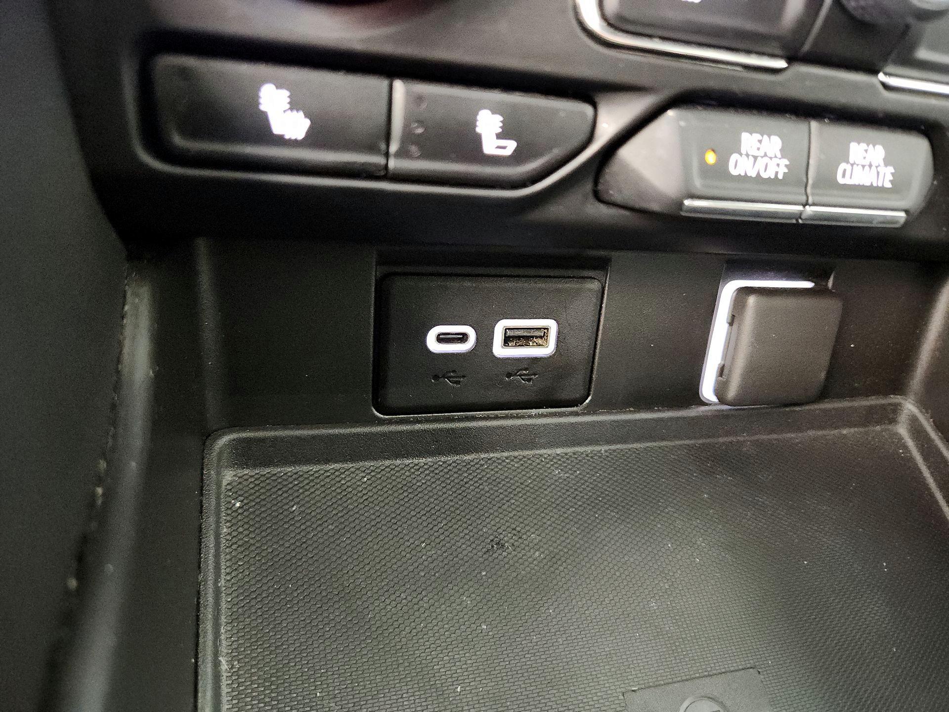 Thumbnail: 2022 Chevrolet Tahoe - 19