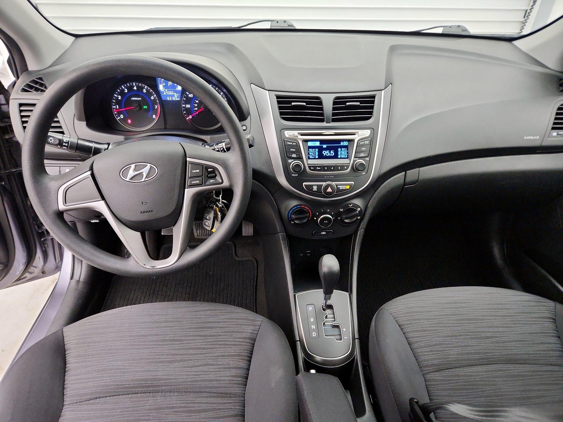 Thumbnail: 2016 Hyundai Accent - 9