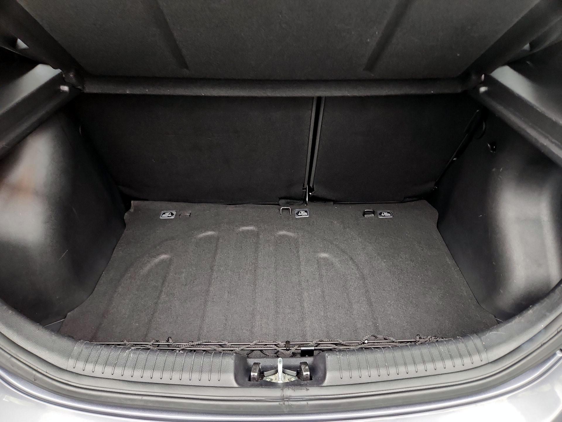 Thumbnail: 2016 Hyundai Accent - 19