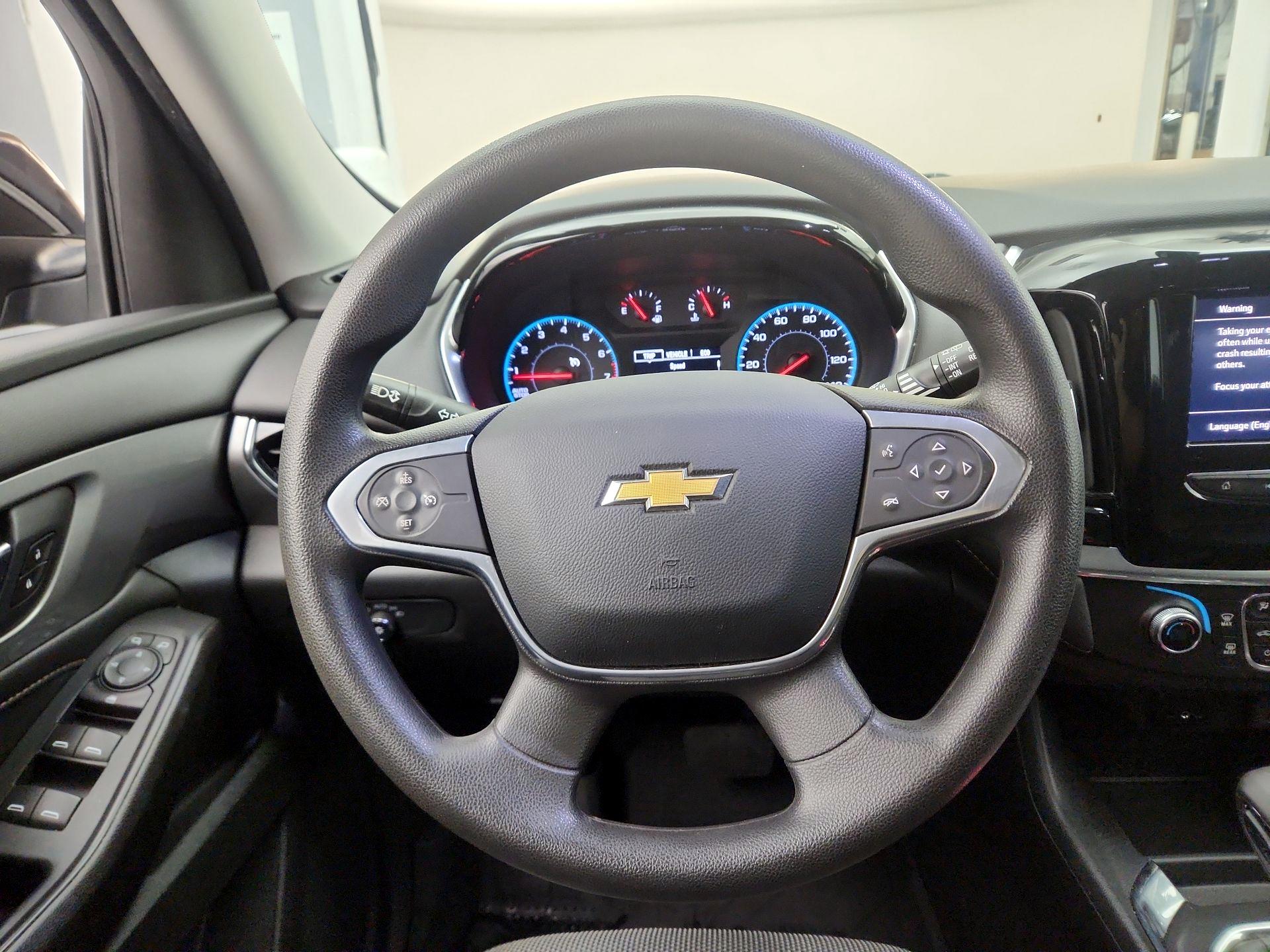 Thumbnail: 2021 Chevrolet Traverse - 10