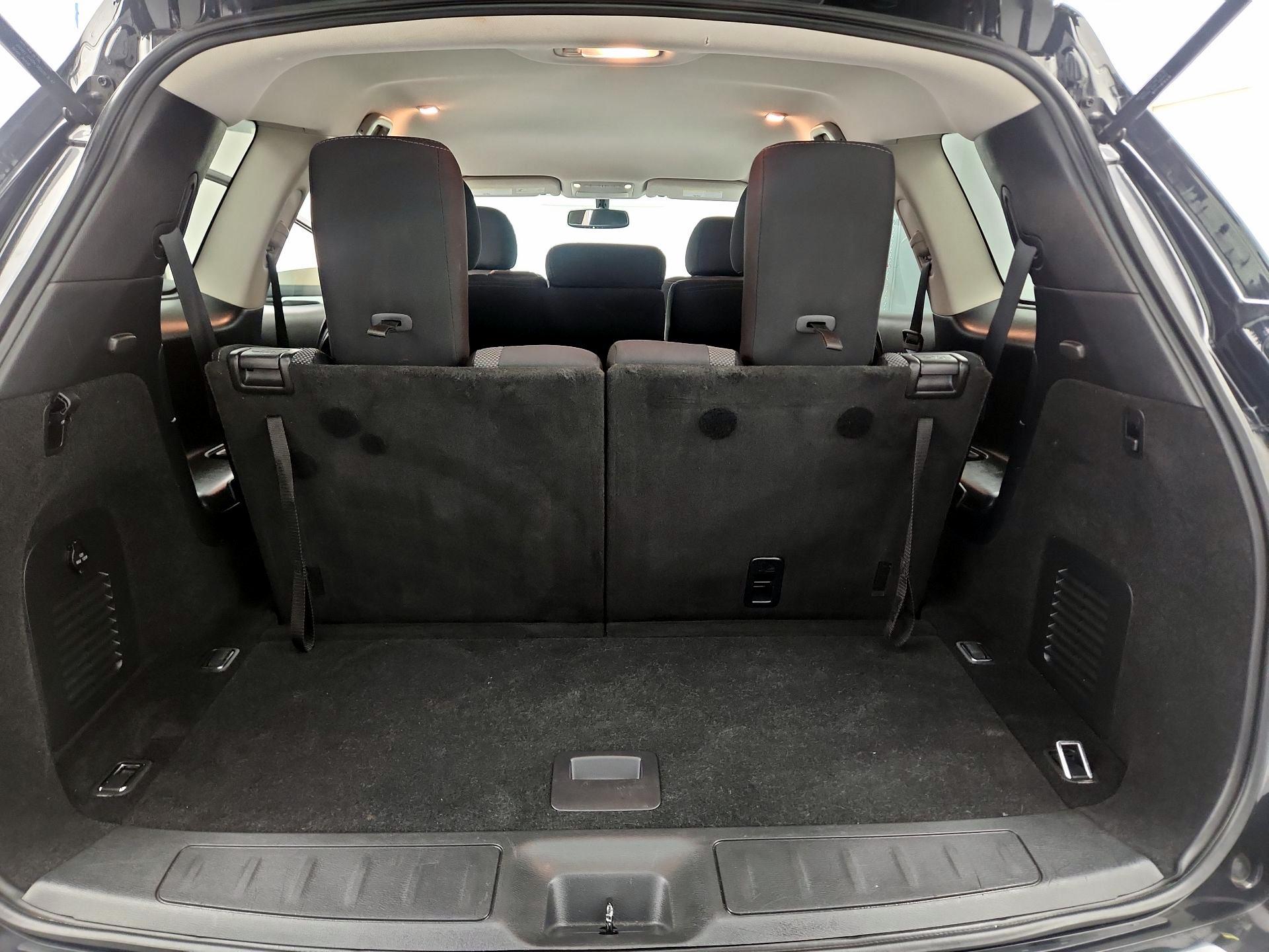 Thumbnail: 2020 Nissan Pathfinder - 19