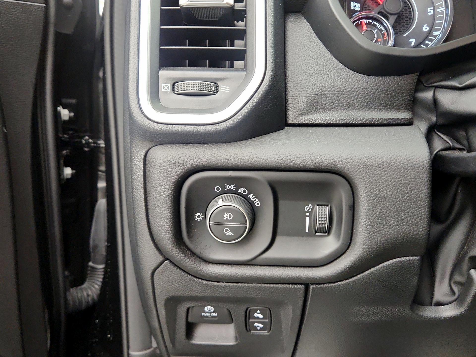 Thumbnail: 2025 RAM 1500 - 13