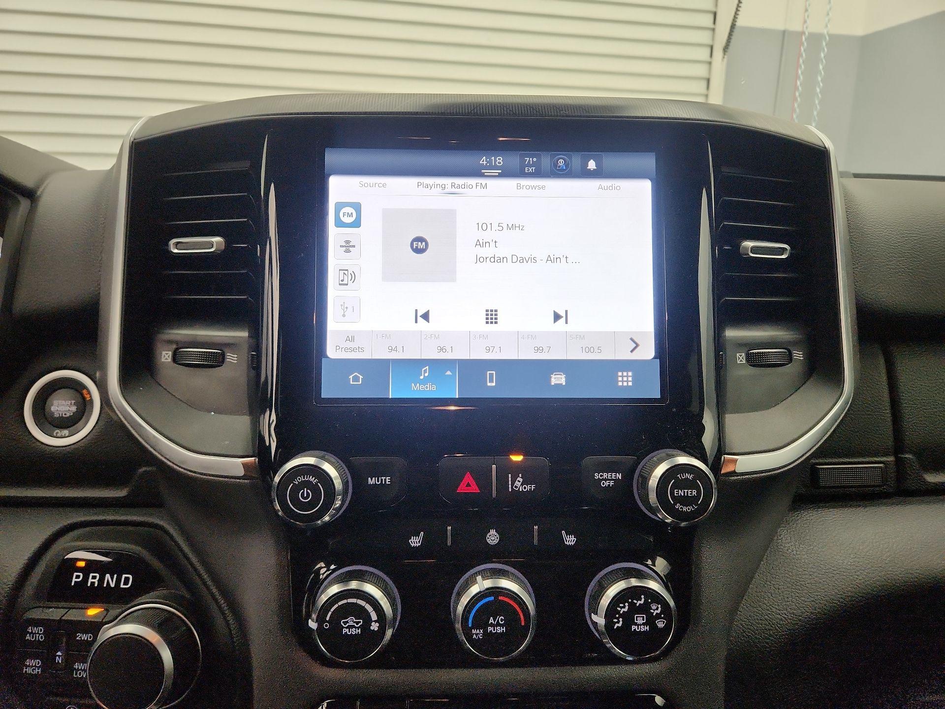 Thumbnail: 2025 RAM 1500 - 15