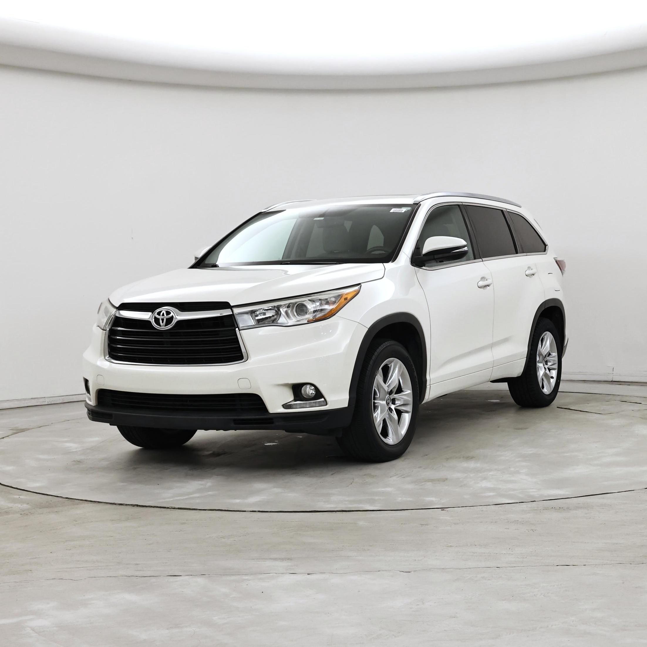 Thumbnail: 2016 Toyota Highlander - 4