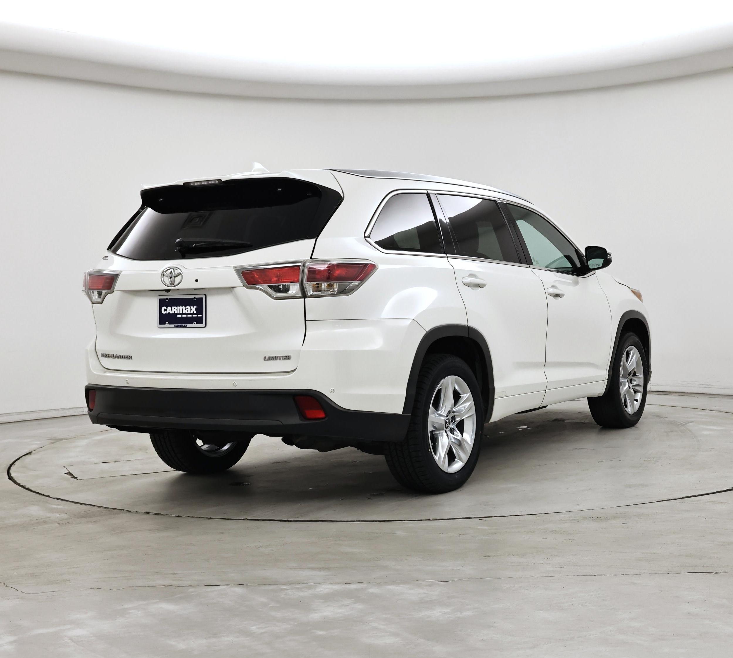 Thumbnail: 2016 Toyota Highlander - 8