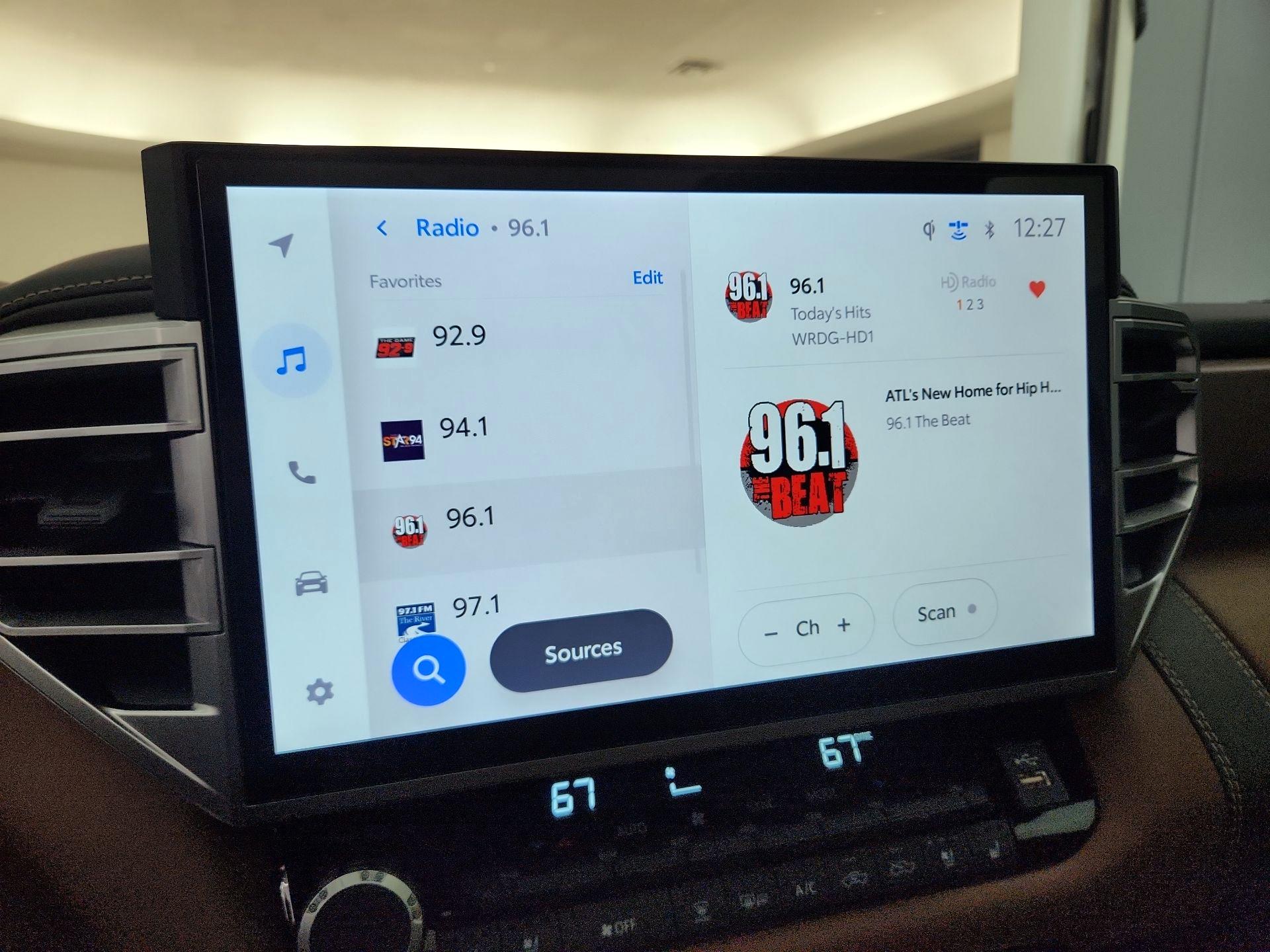 Thumbnail: 2025 Toyota Tundra - 16