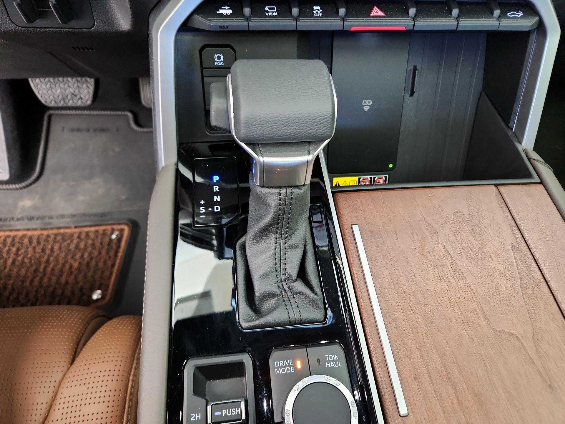 Thumbnail: 2025 Toyota Tundra - 18