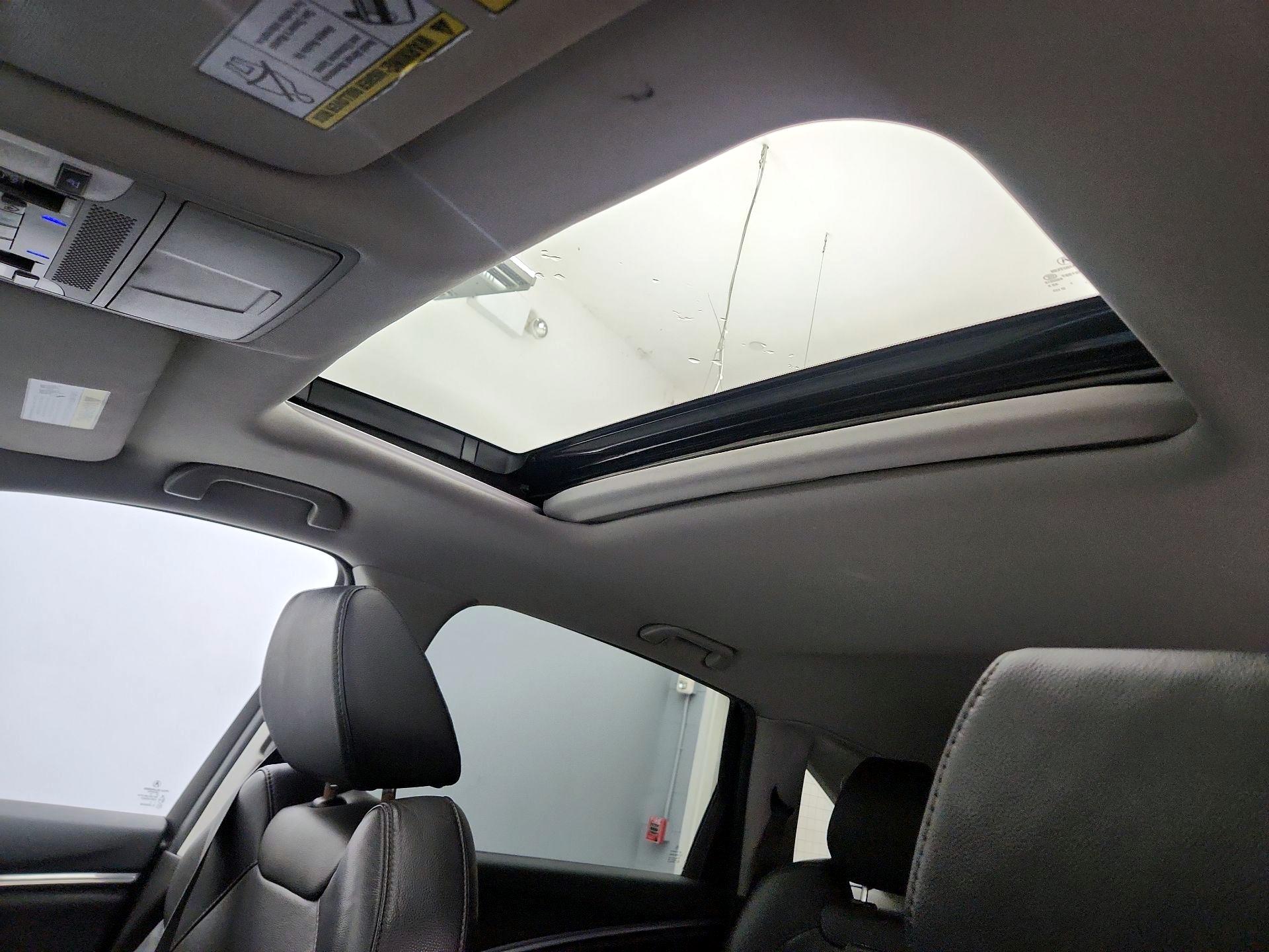 Thumbnail: 2016 Acura MDX - 20