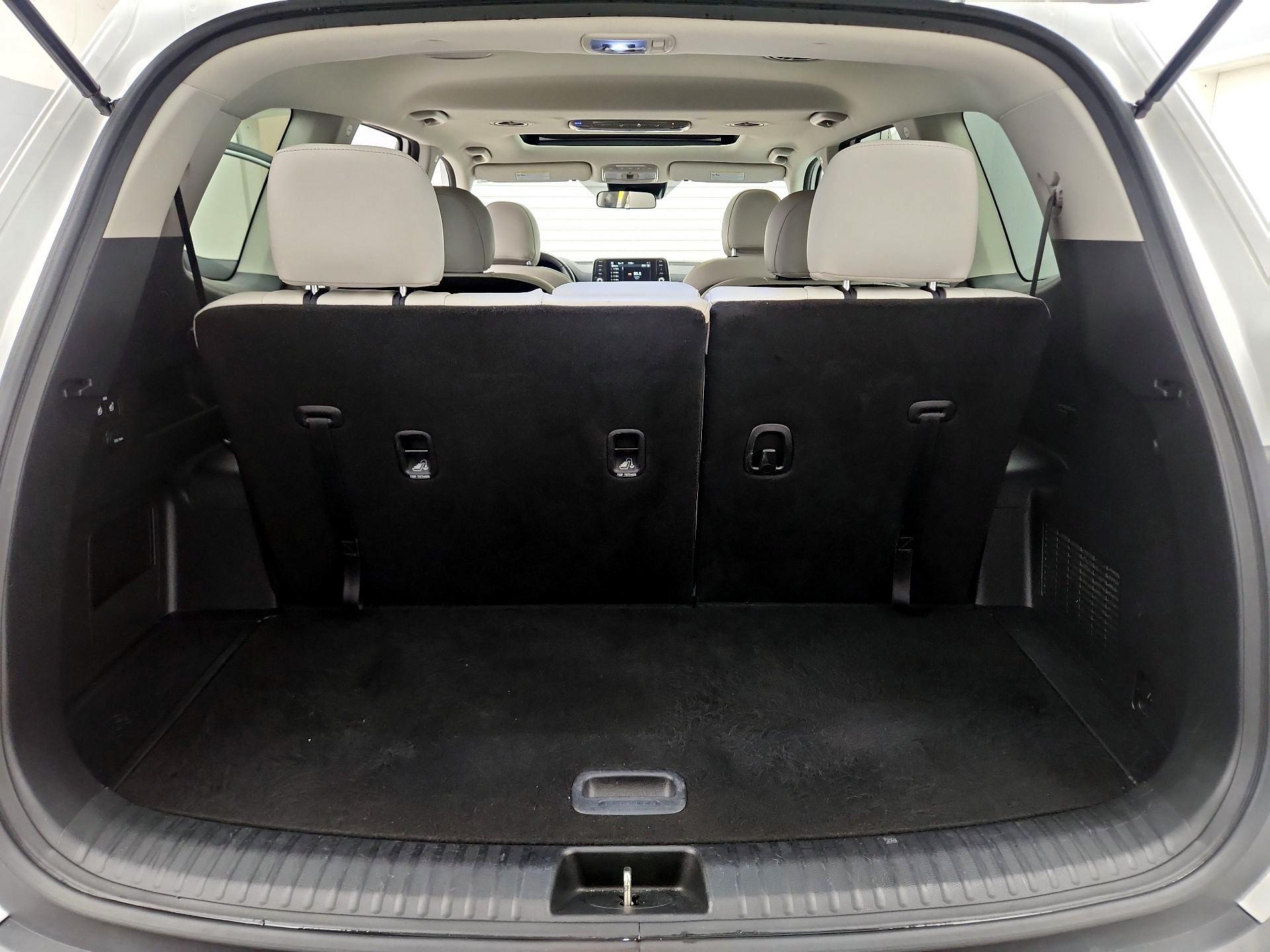 Thumbnail: 2021 Kia Telluride - 20