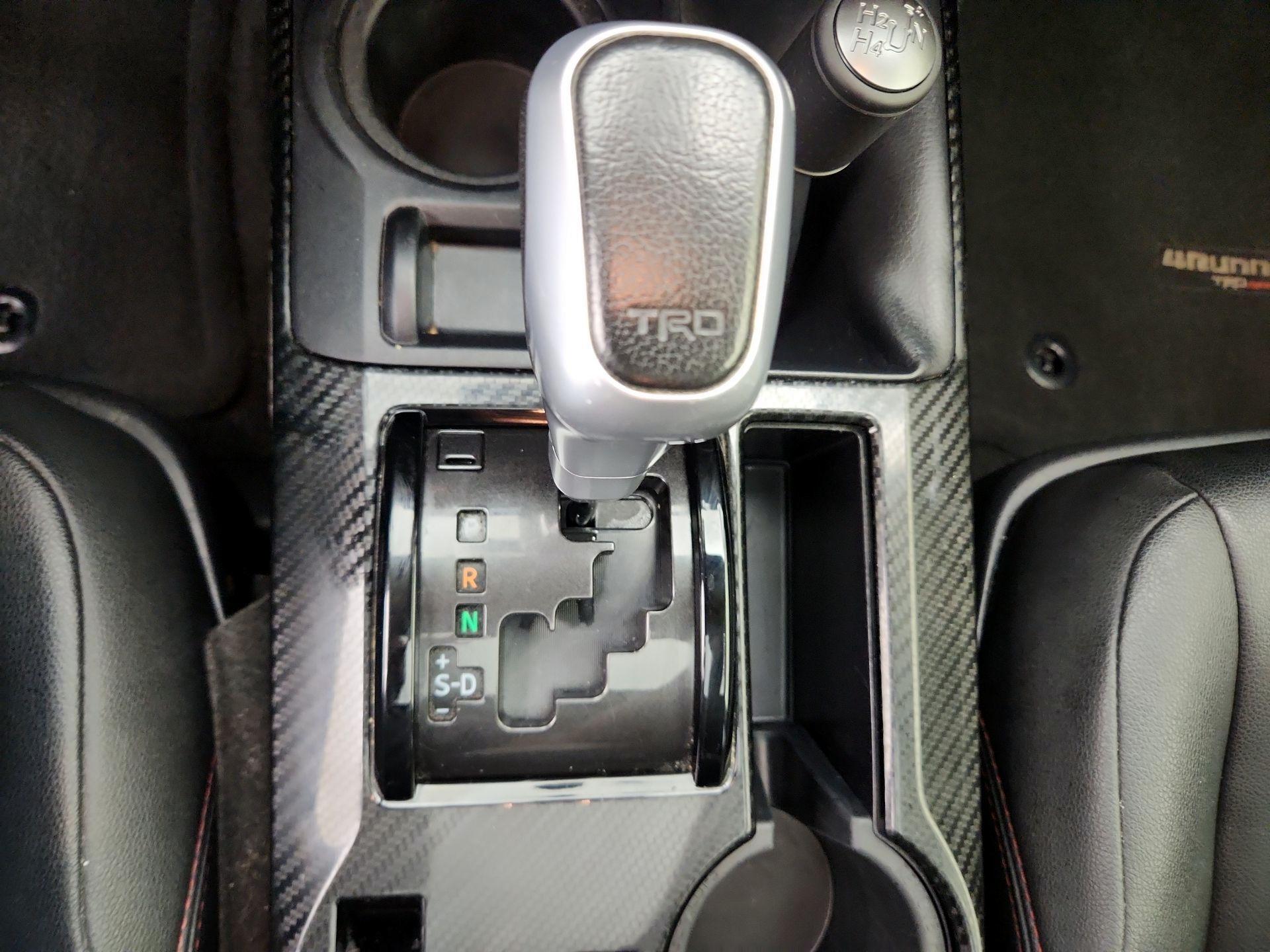 Thumbnail: 2021 Toyota 4Runner - 18